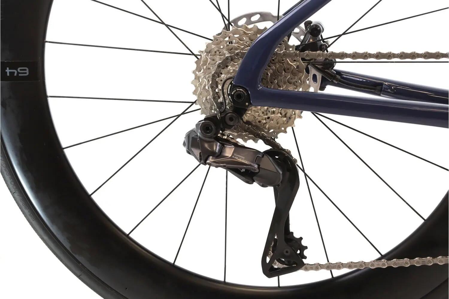 Vélo de route reconditionné ·  SystemSix Hi-MOD Di2 12V · Très bon état 3/8