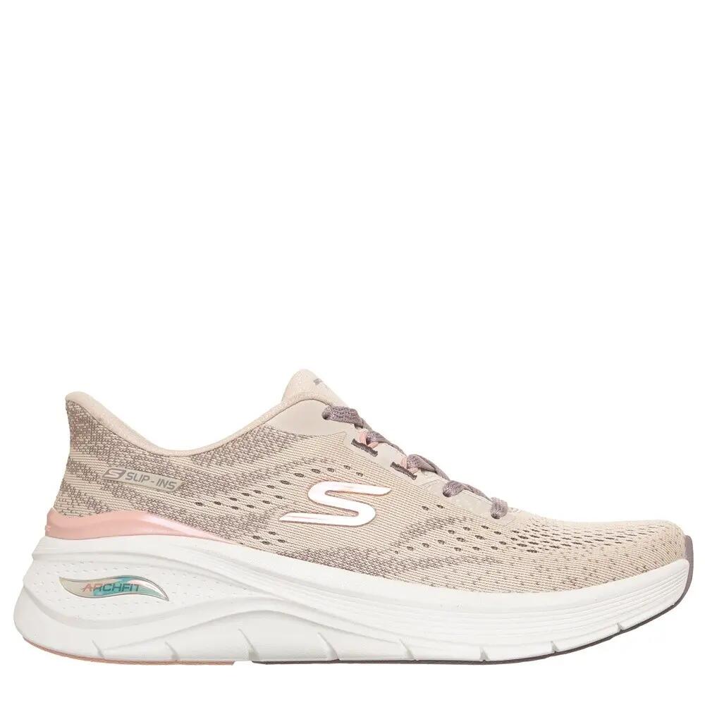 SKECHERS picture