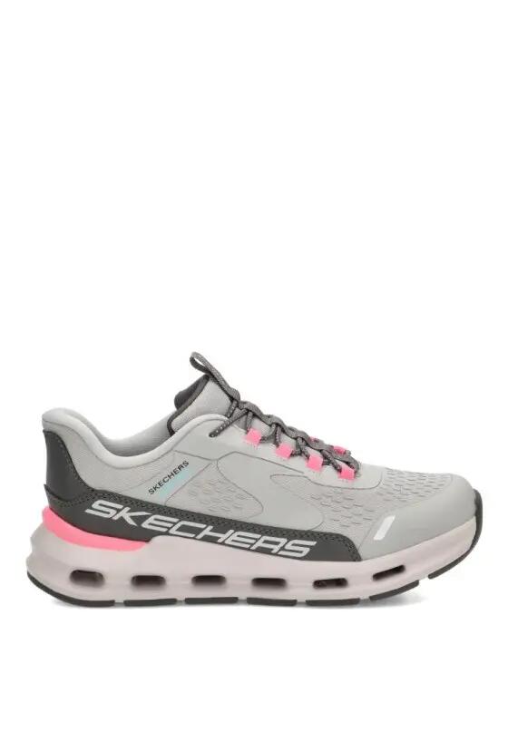 SKECHERS picture