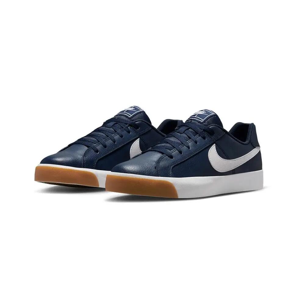NIKE picture
