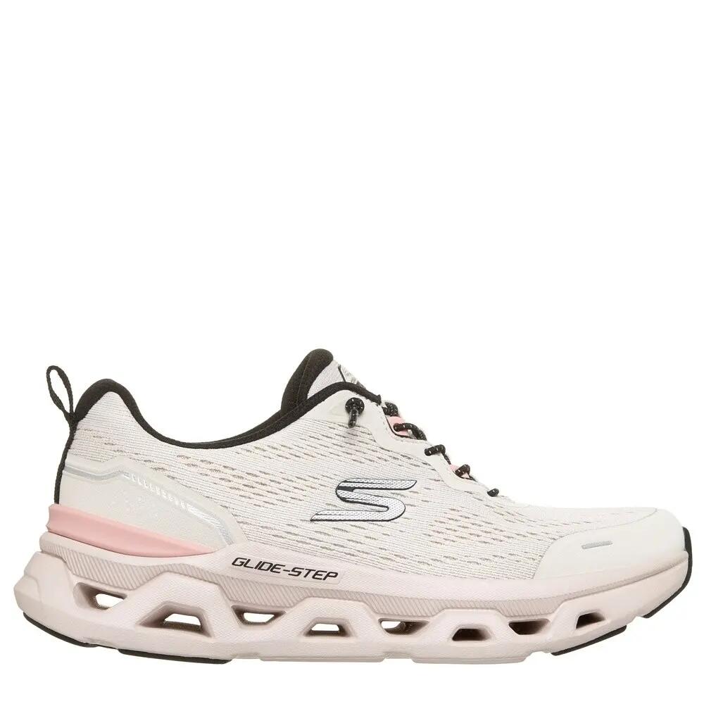 SKECHERS picture