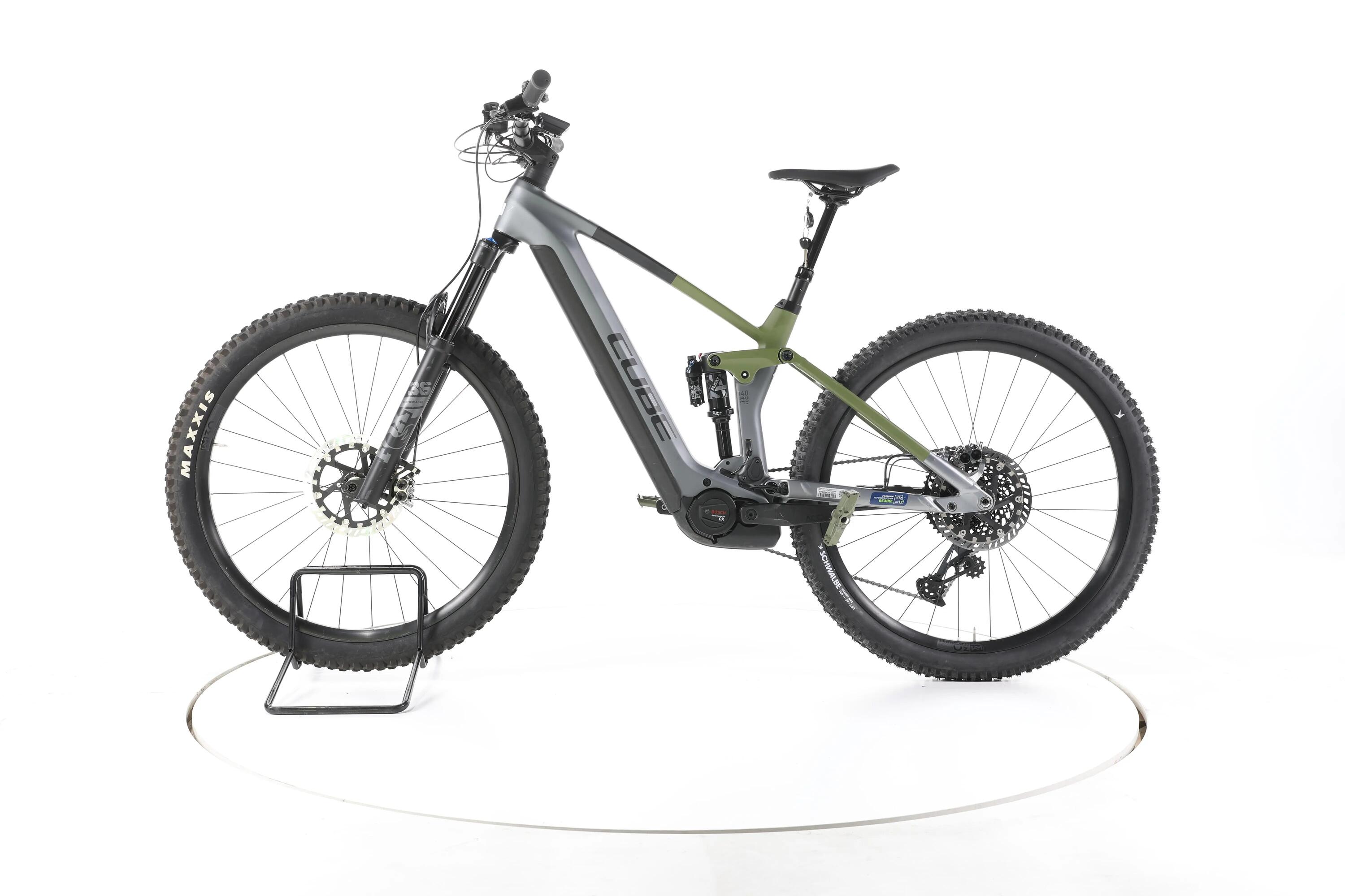 Segunda vida - Cube Stereo Hybrid 140 HPC TM E-Bike Carbon - Muy buen estado 6/7