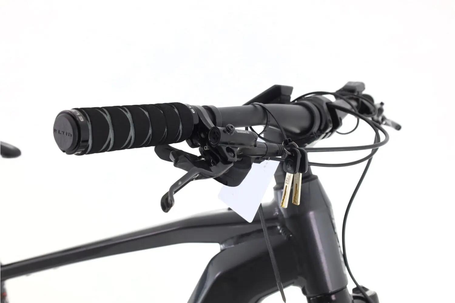 Segunda Vida · Ebike ·  Aventura 2 6.7 · Muy buen estado 6/8