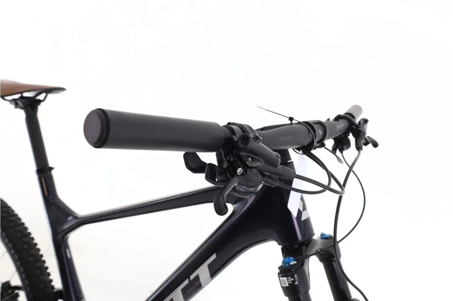 VTT reconditionné ·  Spark Comp · Très bon état 6/8