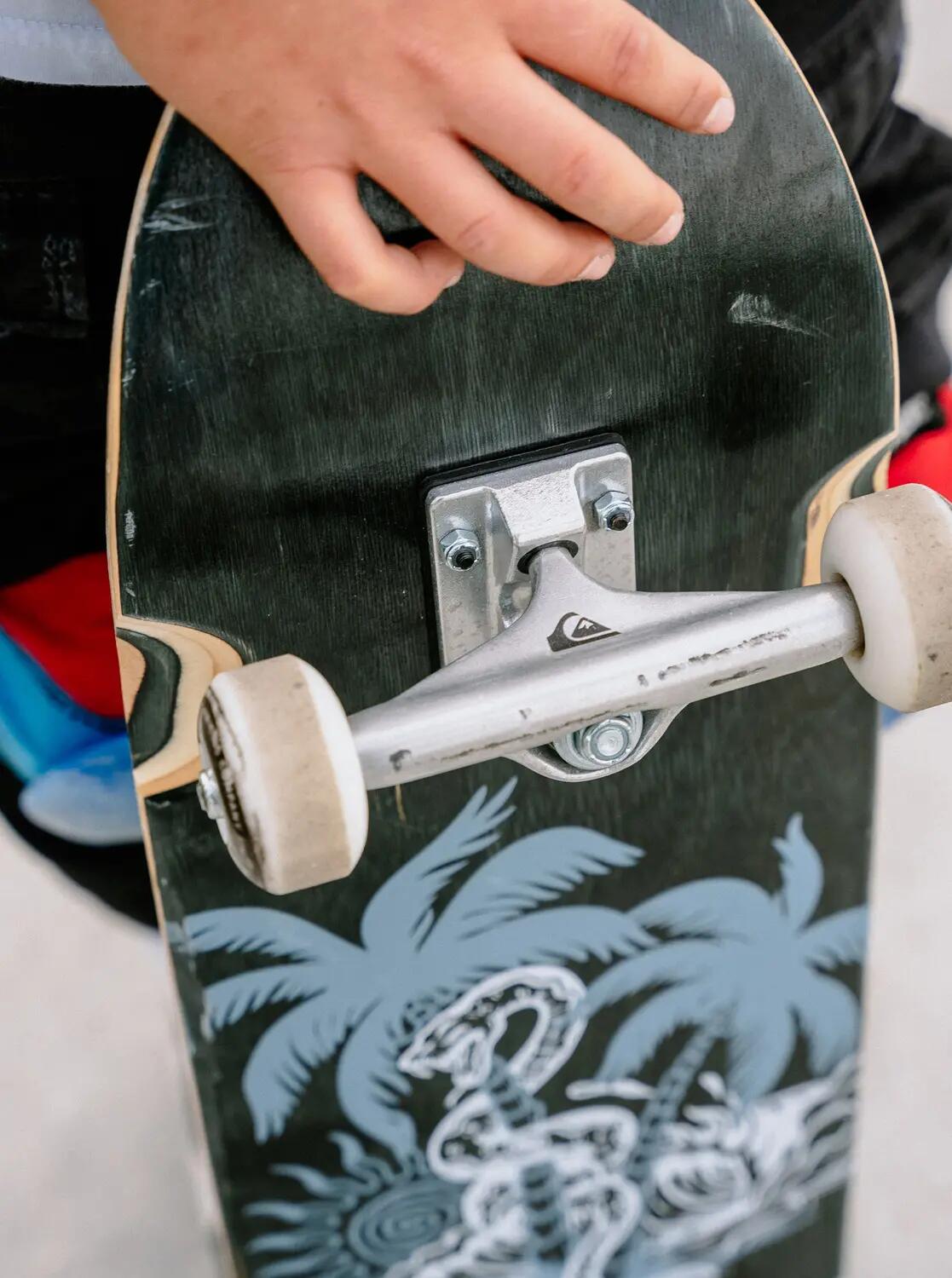 Quiksilver Skate Temption Black 31'' 2/9