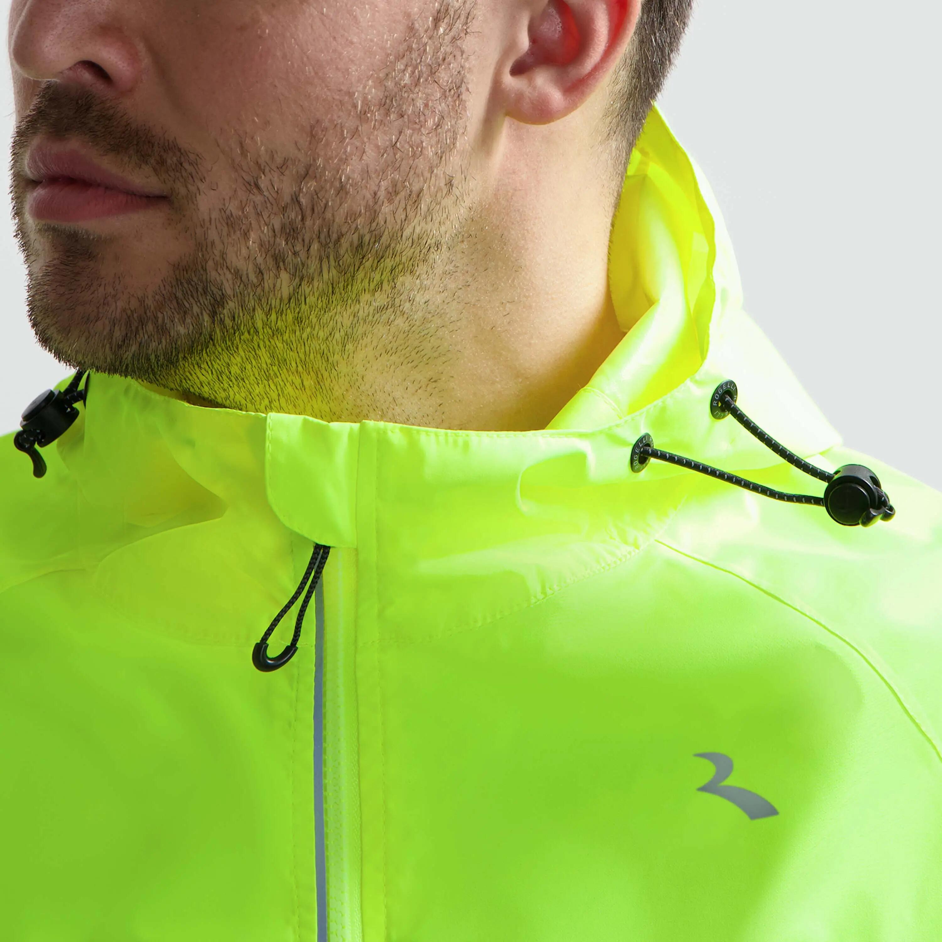 Regenjas voor de fiets Heren en Dames met capuchon 4/8