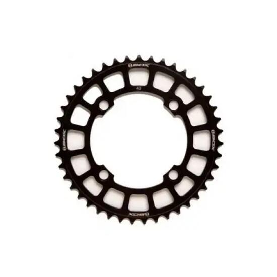 Alu-Krone 4 Schrauben dia Box Two 6061 104mm 3/32