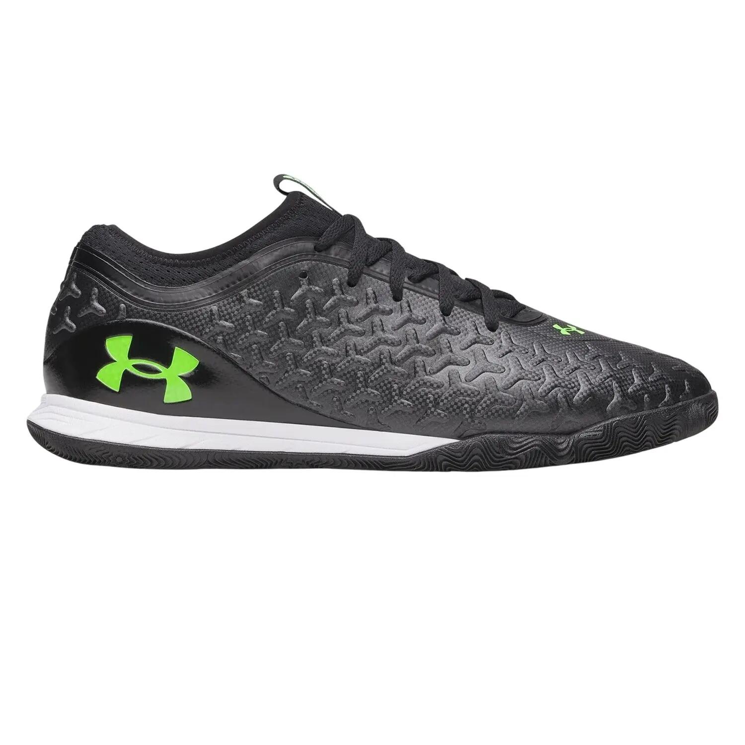 Under Armour Mens Magnetico Textured Football Boots