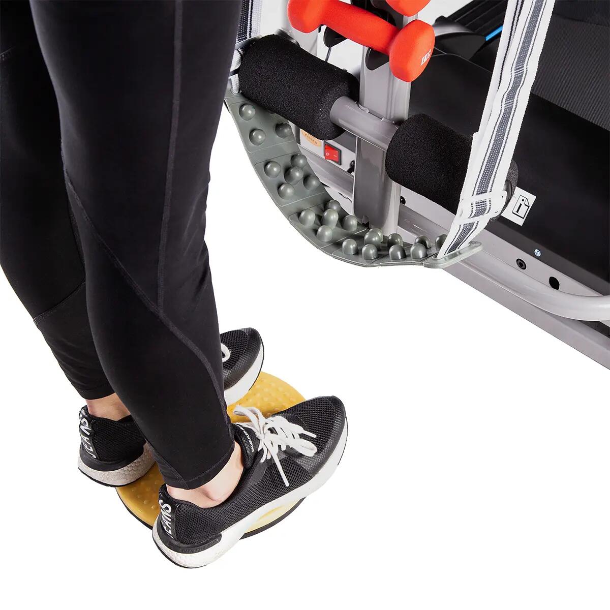 Bieżnia elektryczna z masażerem ONE FITNESS BE4540 10/14