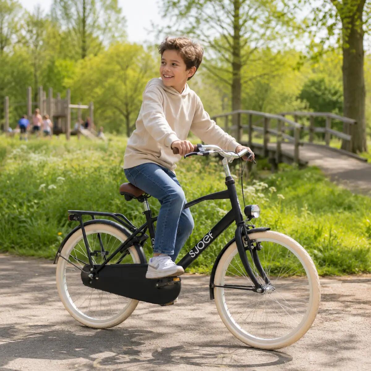 City Jongensfiets 22 inch - Kinderfiets 7-9 jaar - Fiets met Verlichting - Zwart 3/11