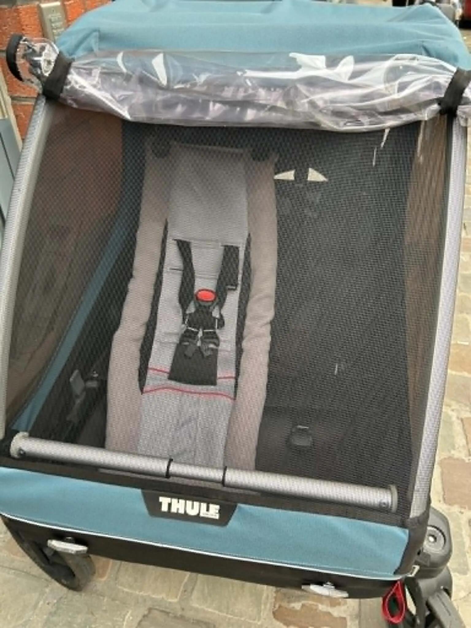 Tussen Particulieren - KINDERHANGMAT VOOR THULE-AANHANGWAGEN INFANT SLING 6/7