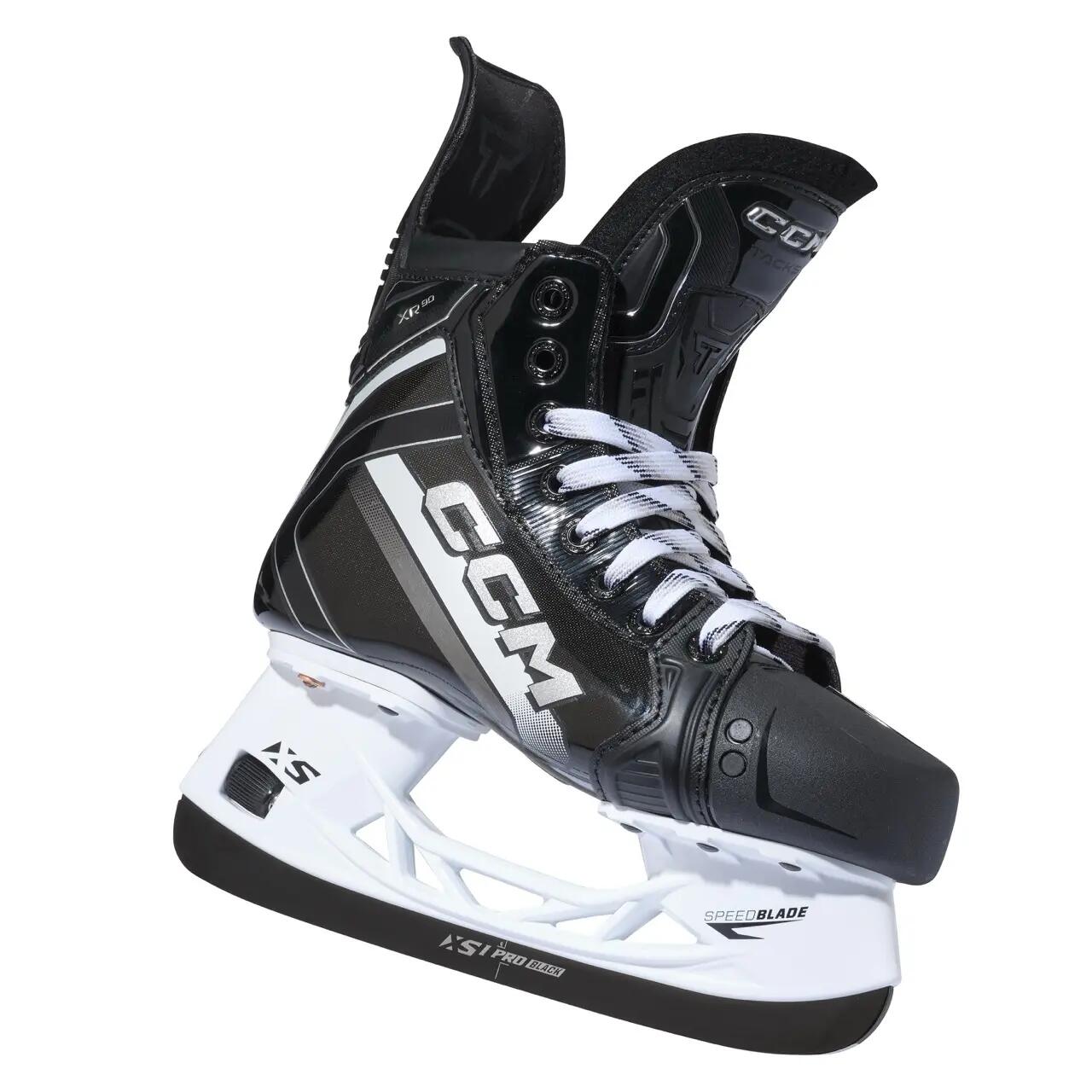 CCM Tacks patines de jugador Junior Regular negros juveniles 3/5
