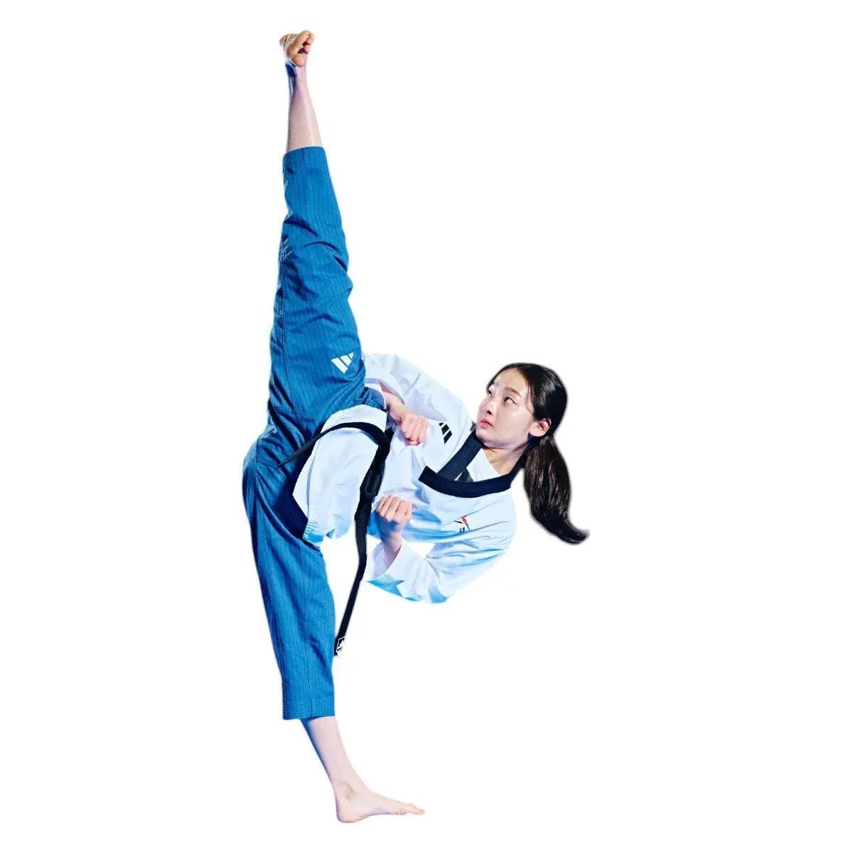 Dobok Taekwondo Femme WT Poomsae ? officiel 190 cm 1/5