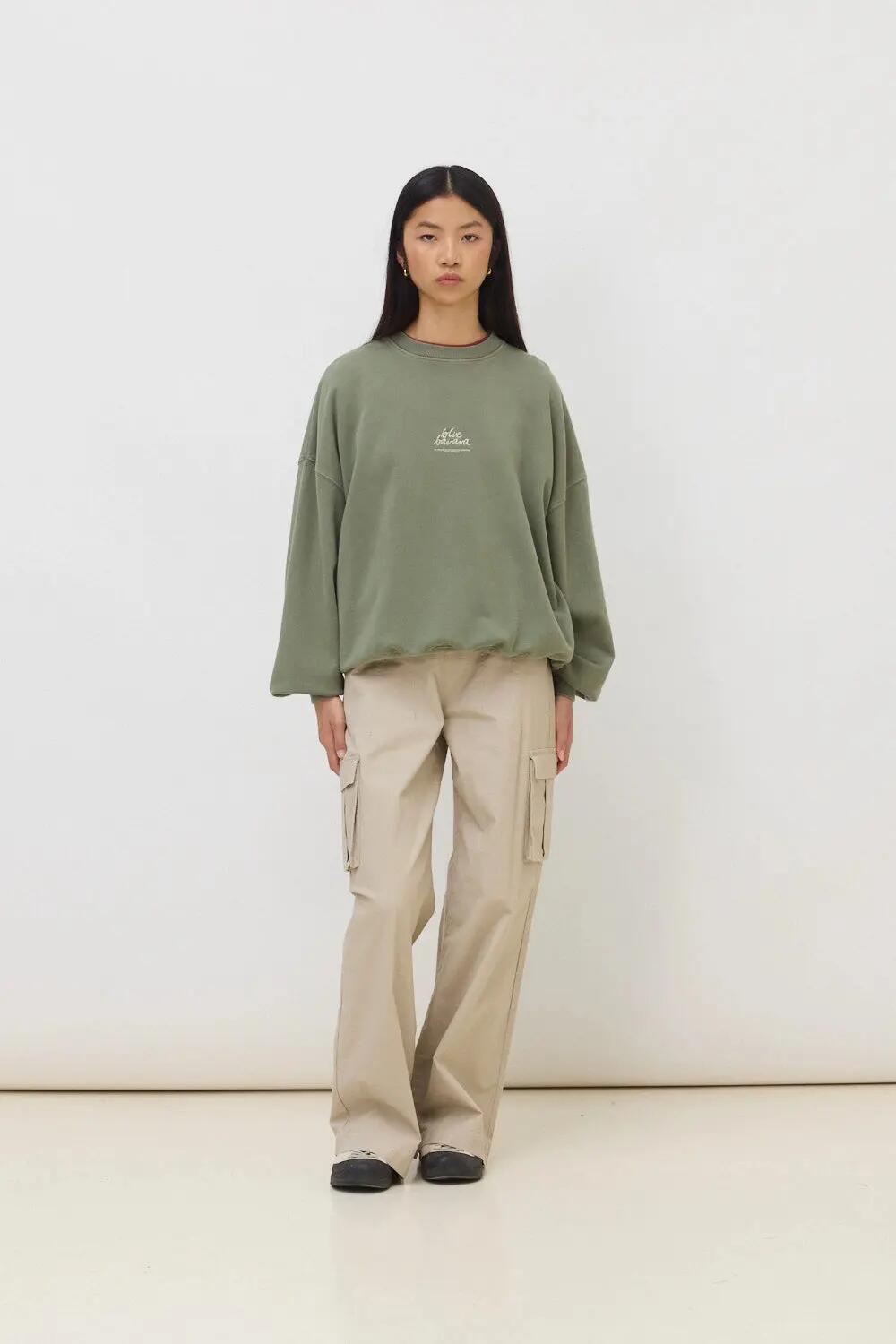 Sudadera de Mujer Blue Banana de Algodón Orgánico Signature Olive Green 3/4