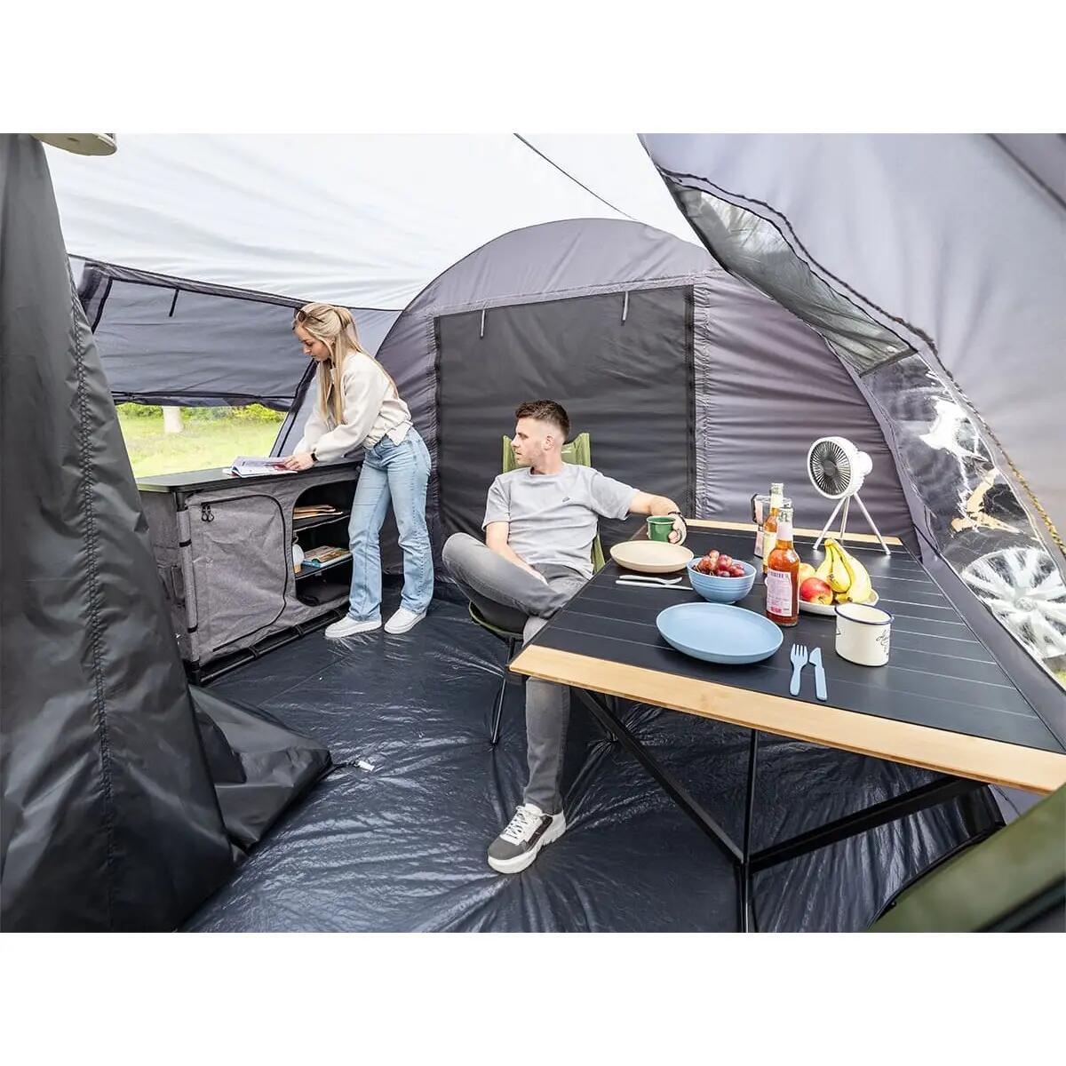 Gebraucht - Busvorzelt Esbjerg Travel 4 Protect - Freistehend - 2 Schlafkabinen 10/17