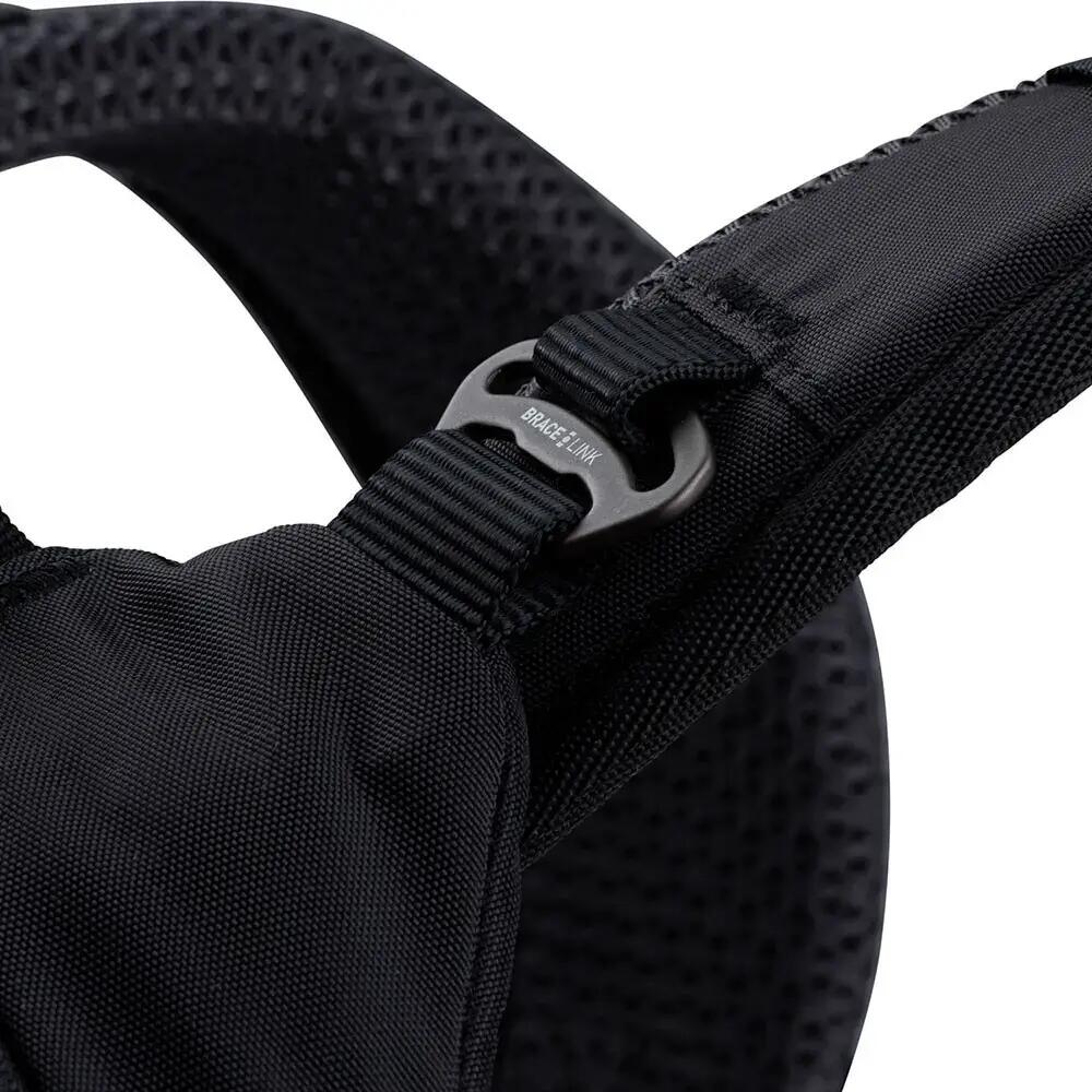 Evoc Explorer Pro 30L Backpack Black 6/7