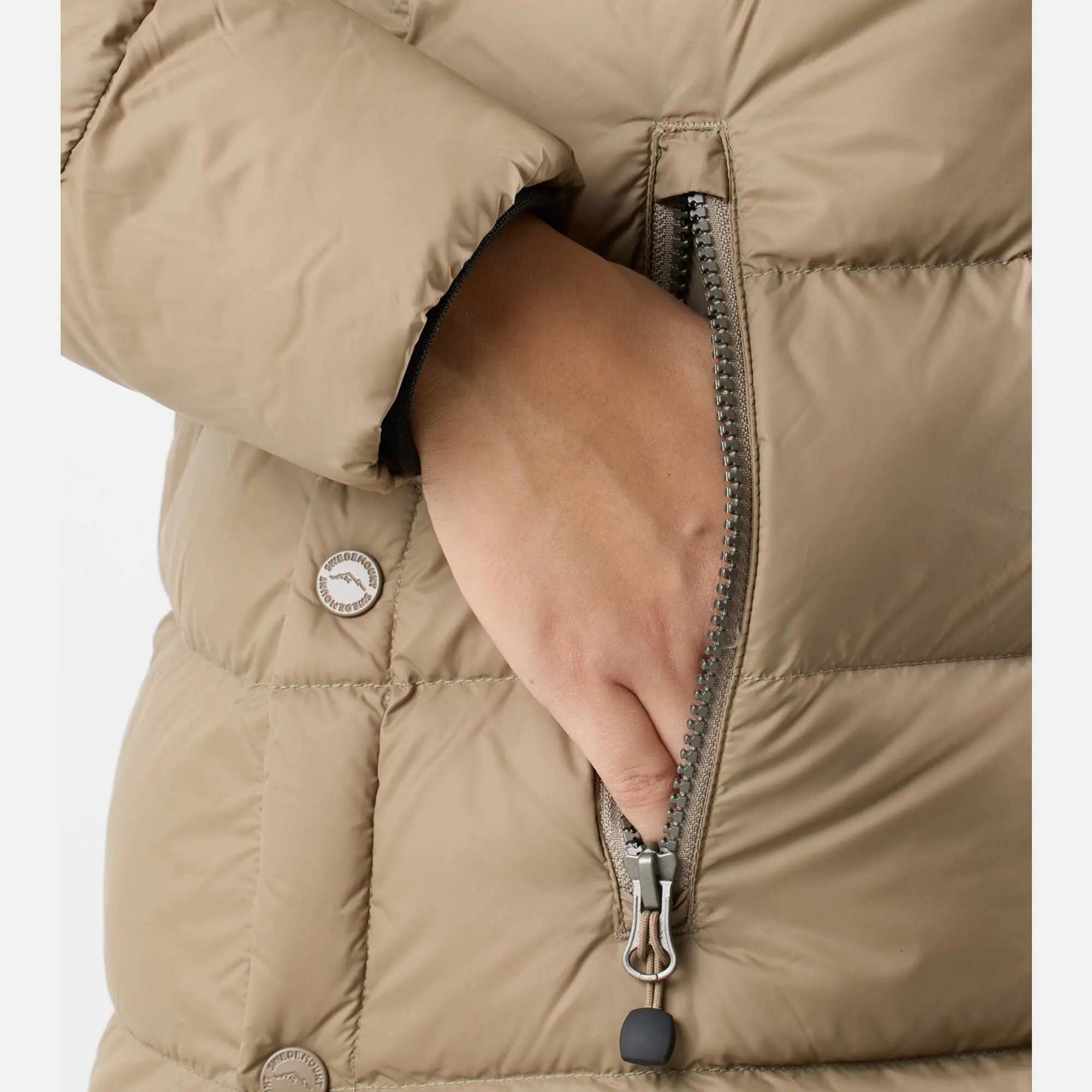 Donzen Jas Wandelen Vrouw Östersund Geïsoleerd 8/10