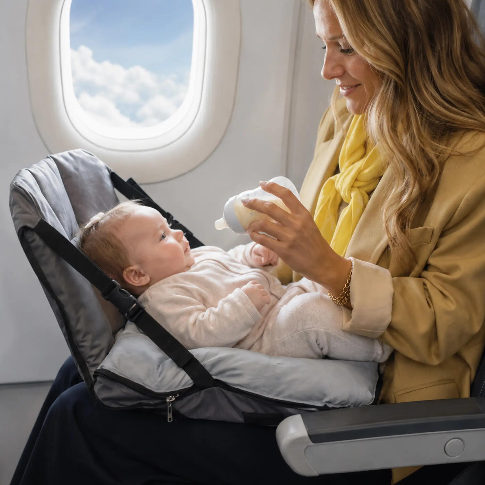Łóżeczko samolotowe AirTraveller - Poduszka podróżna z materacem - 0-2 lata 5/7