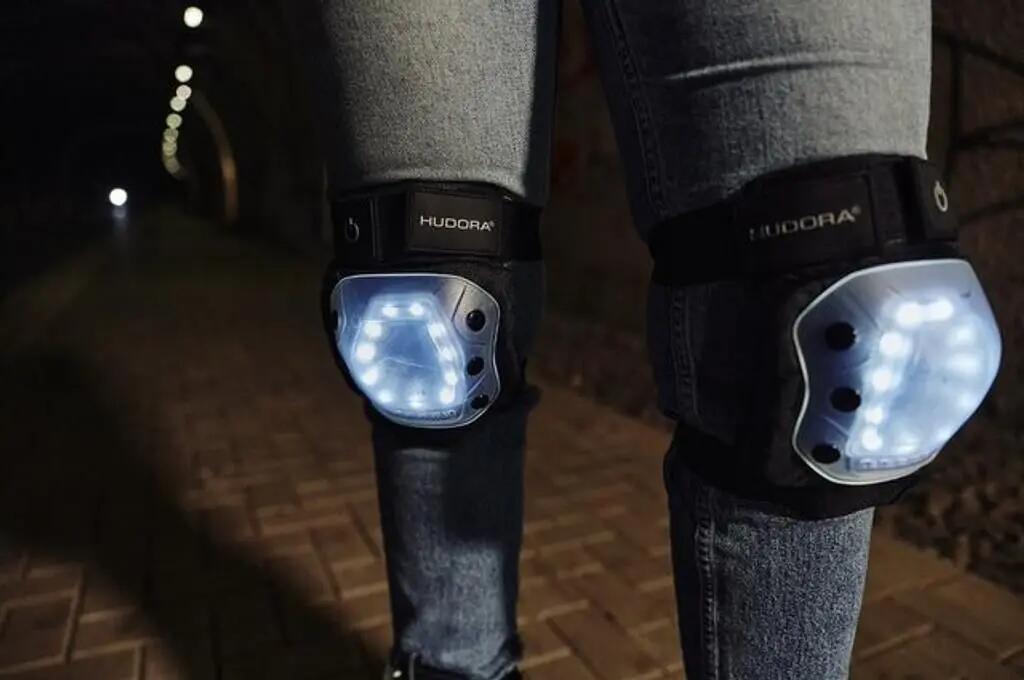 Protections LED - Rollsport - Unisexe - Sécurité renforcée - Hudora - Noir 4/7