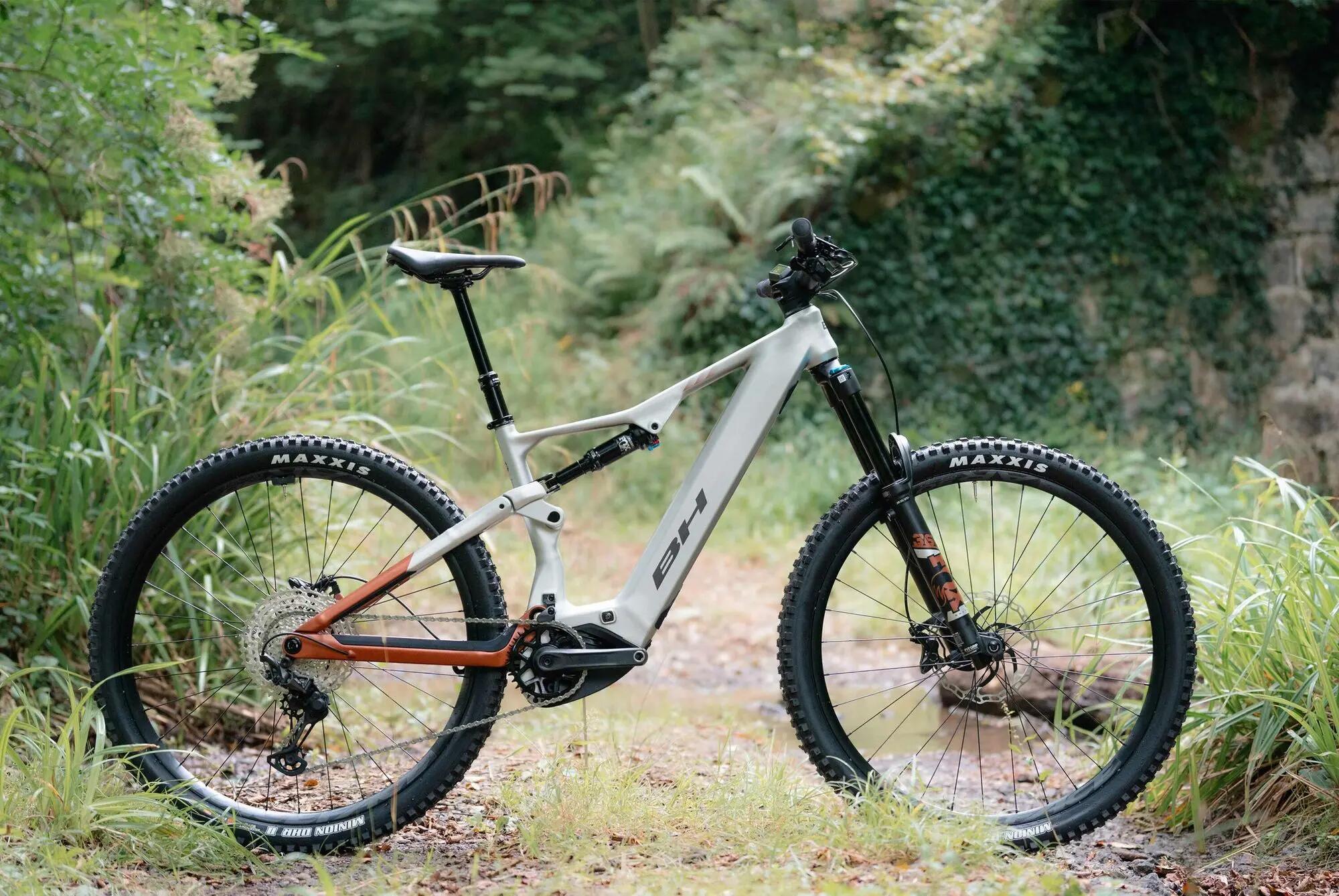 Bicicleta eléctrica de montaña con suspensión total BH iLynx+ NX Enduro 9.0 12 V 2/7