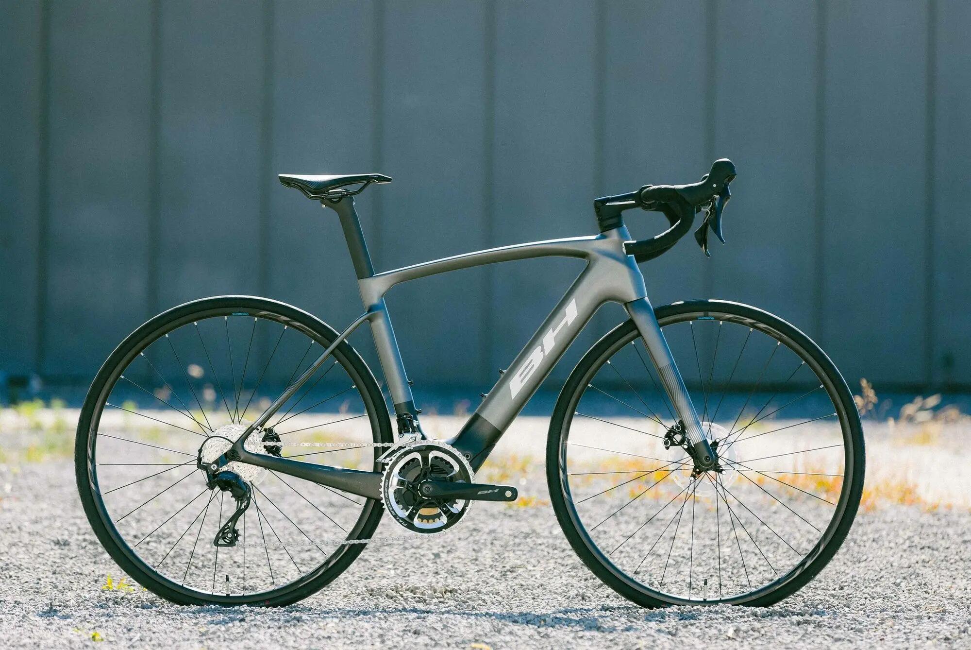 Vélo de Route Électrique BH iRS1 Carbon 1.4 Shimano 105 12V 630Wh 700mm Gris/Noi 2/4