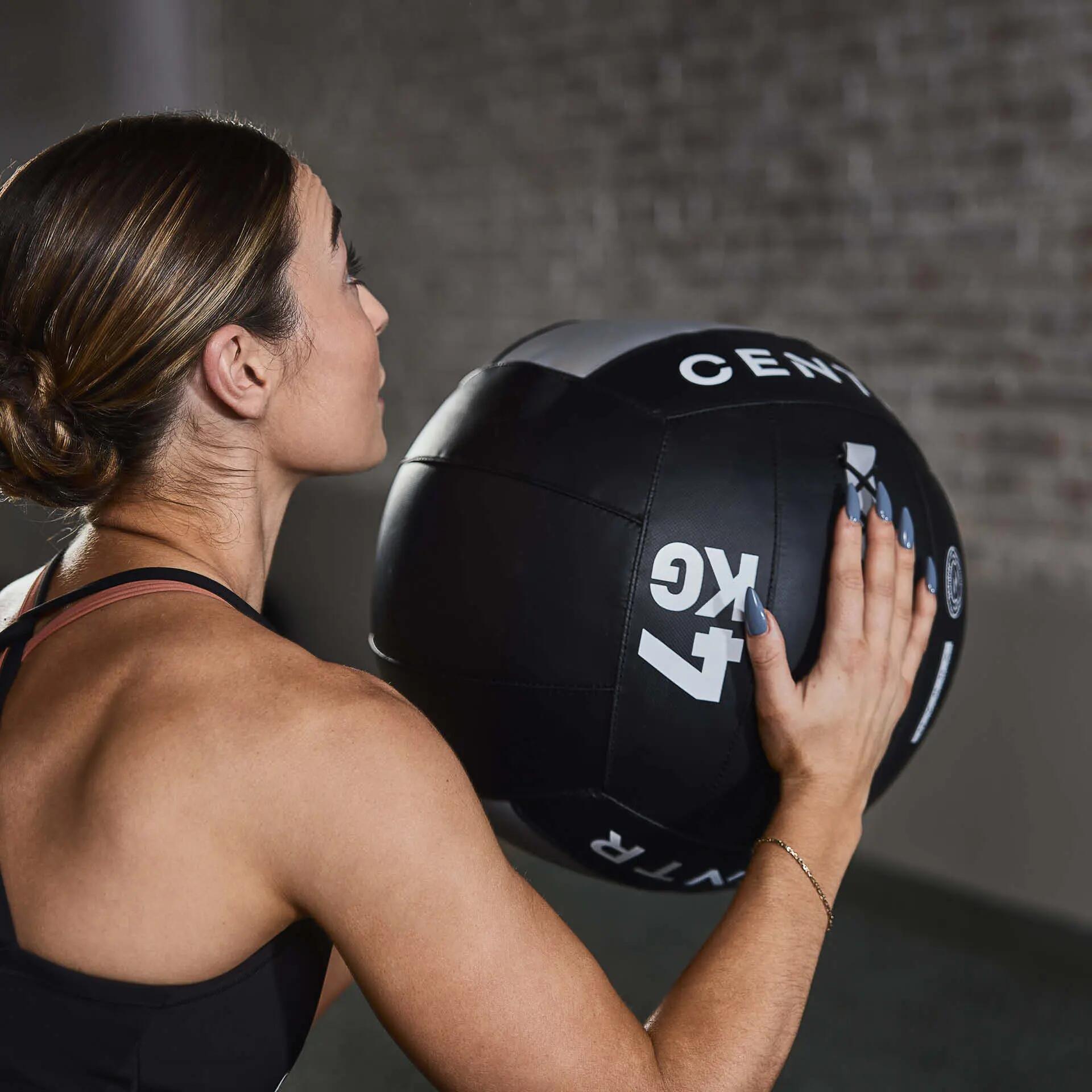 X HYROX Competition Wall Ball 2KG 3/4