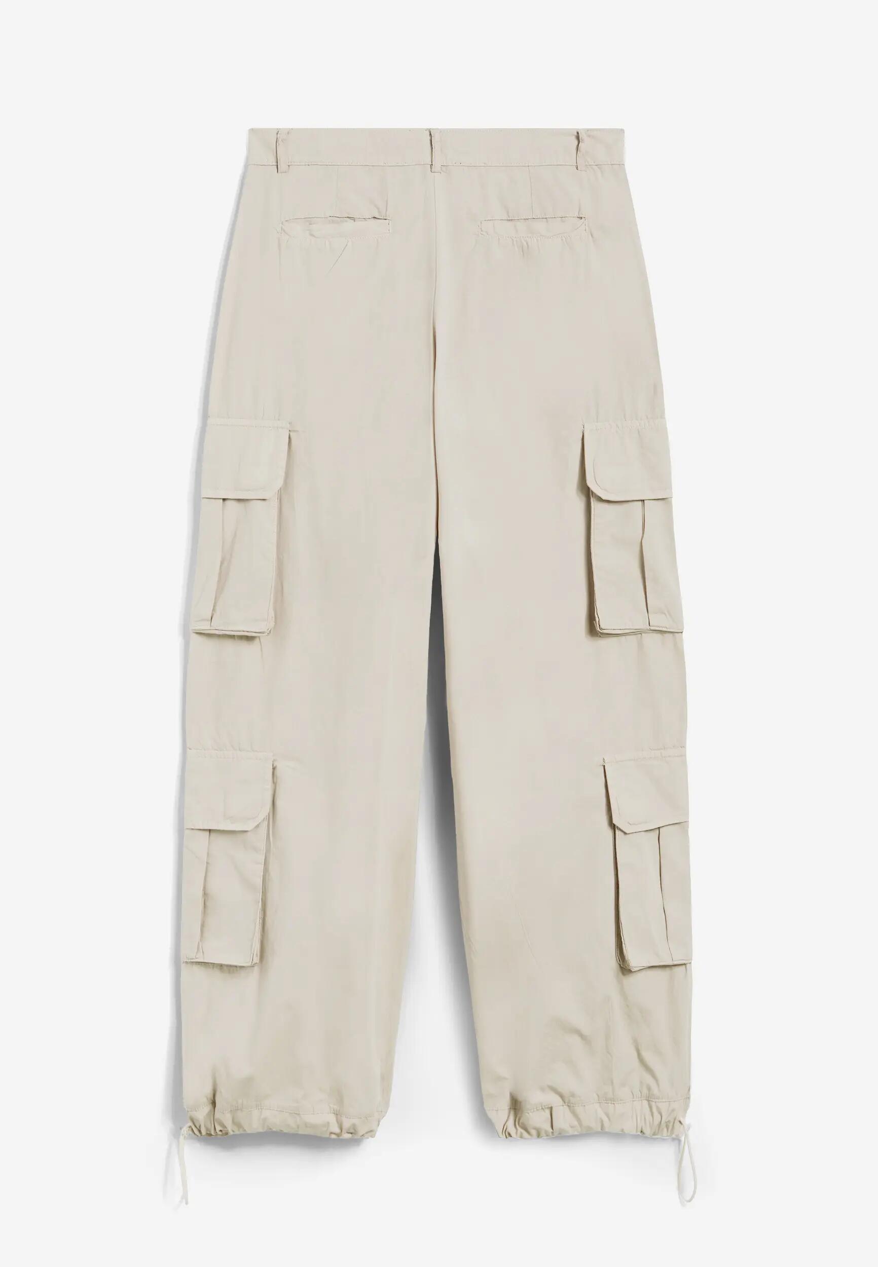 Pantalon cargo en popeline à coupe ample avec quatre grandes poches 6/7