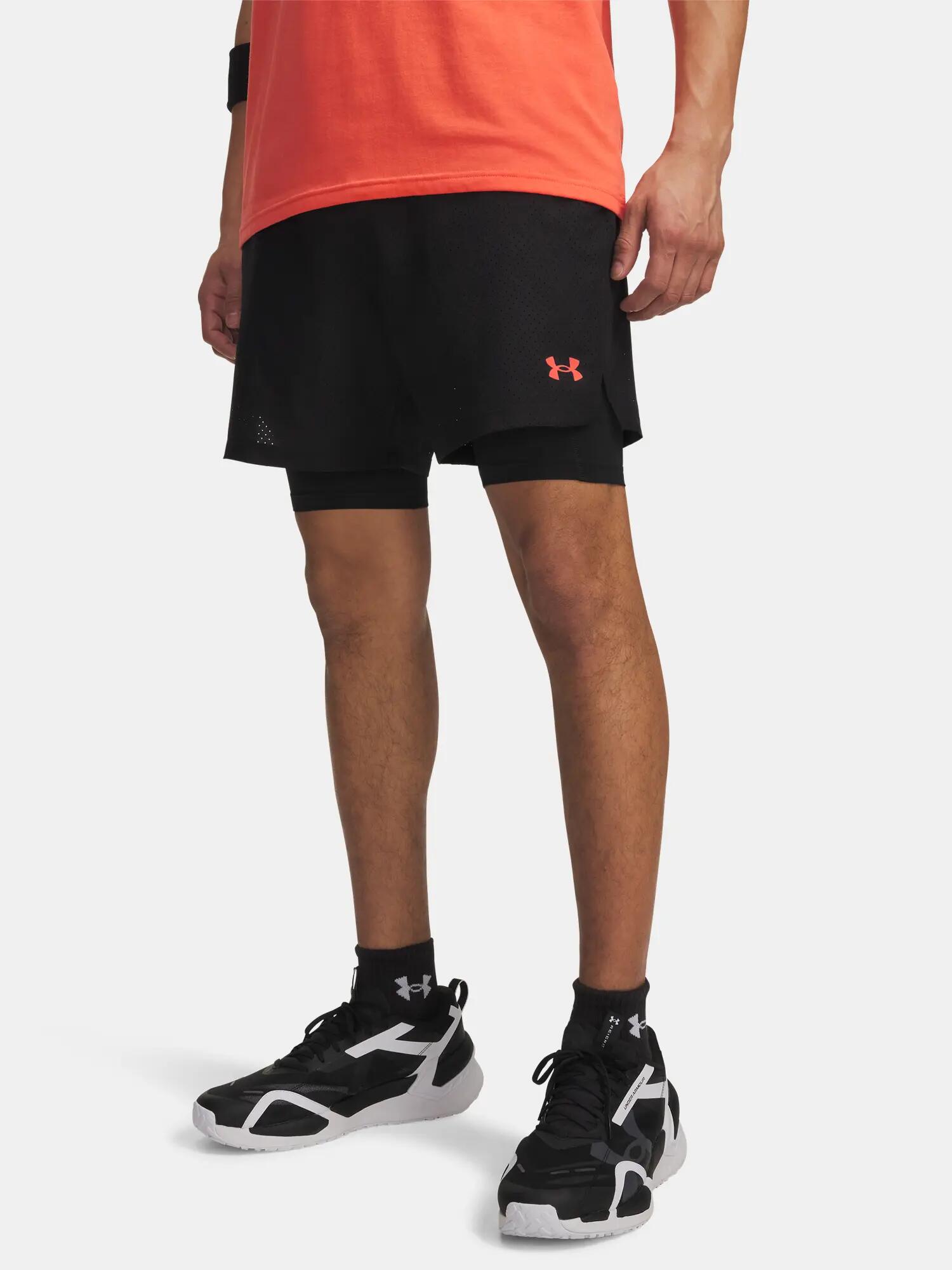 UNDER ARMOUR picture