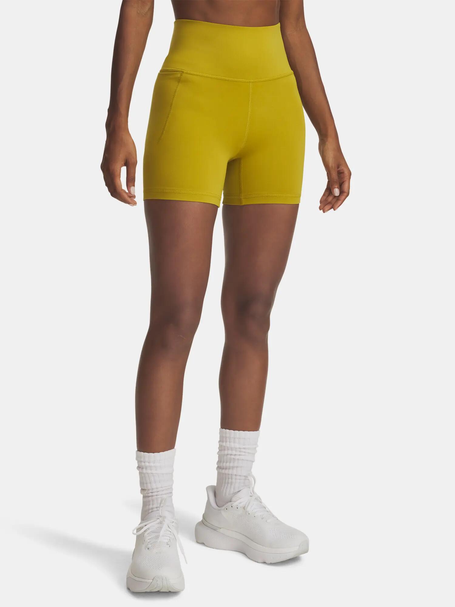 UNDER ARMOUR picture