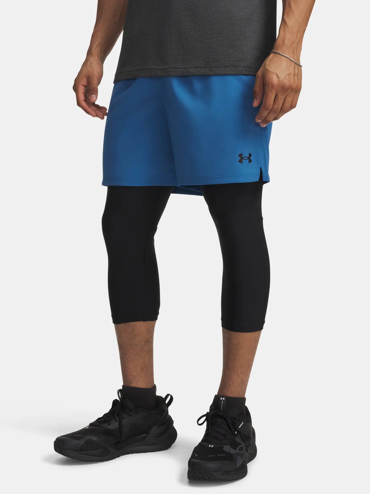 UNDER ARMOUR picture