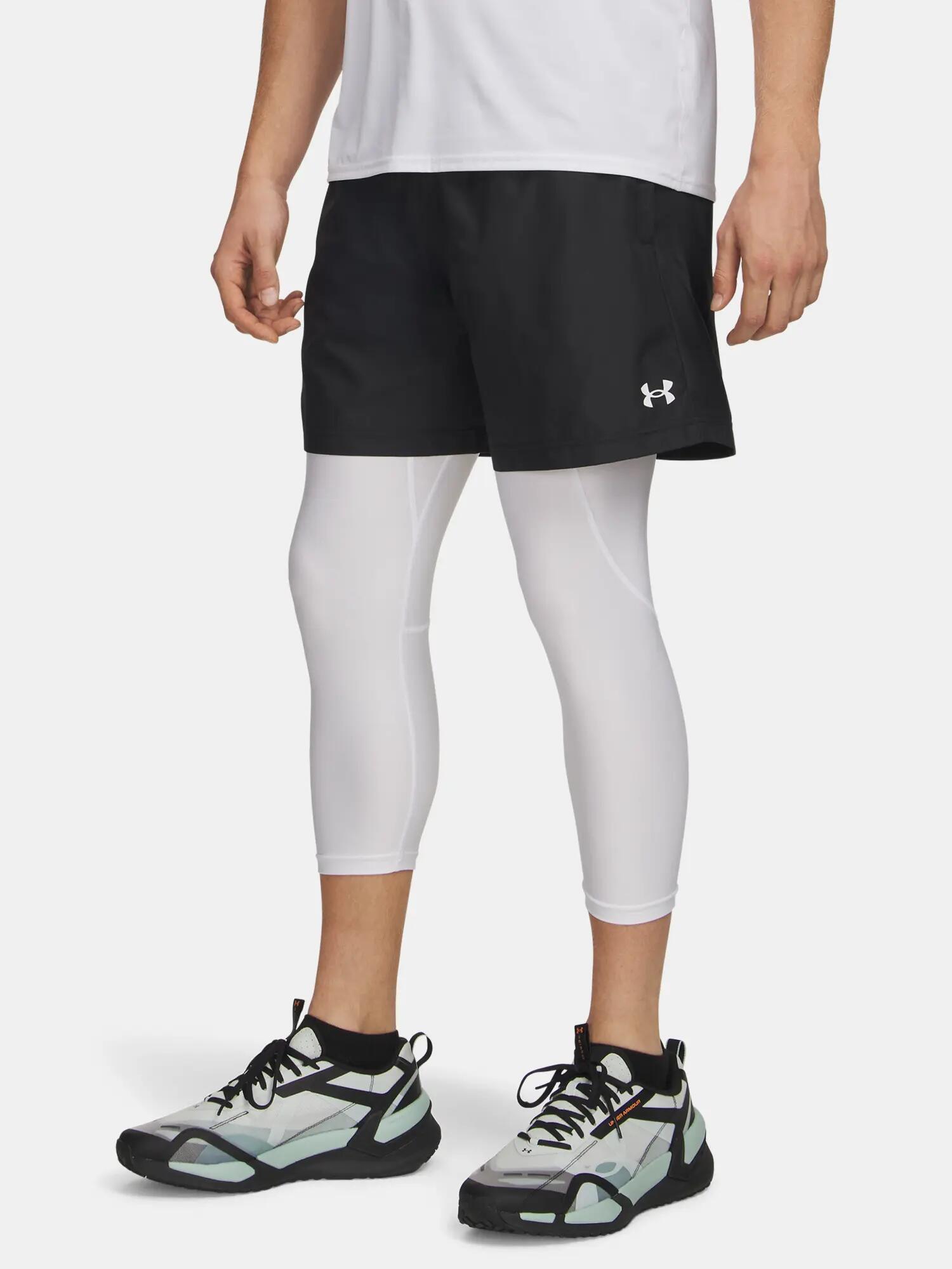 UNDER ARMOUR picture