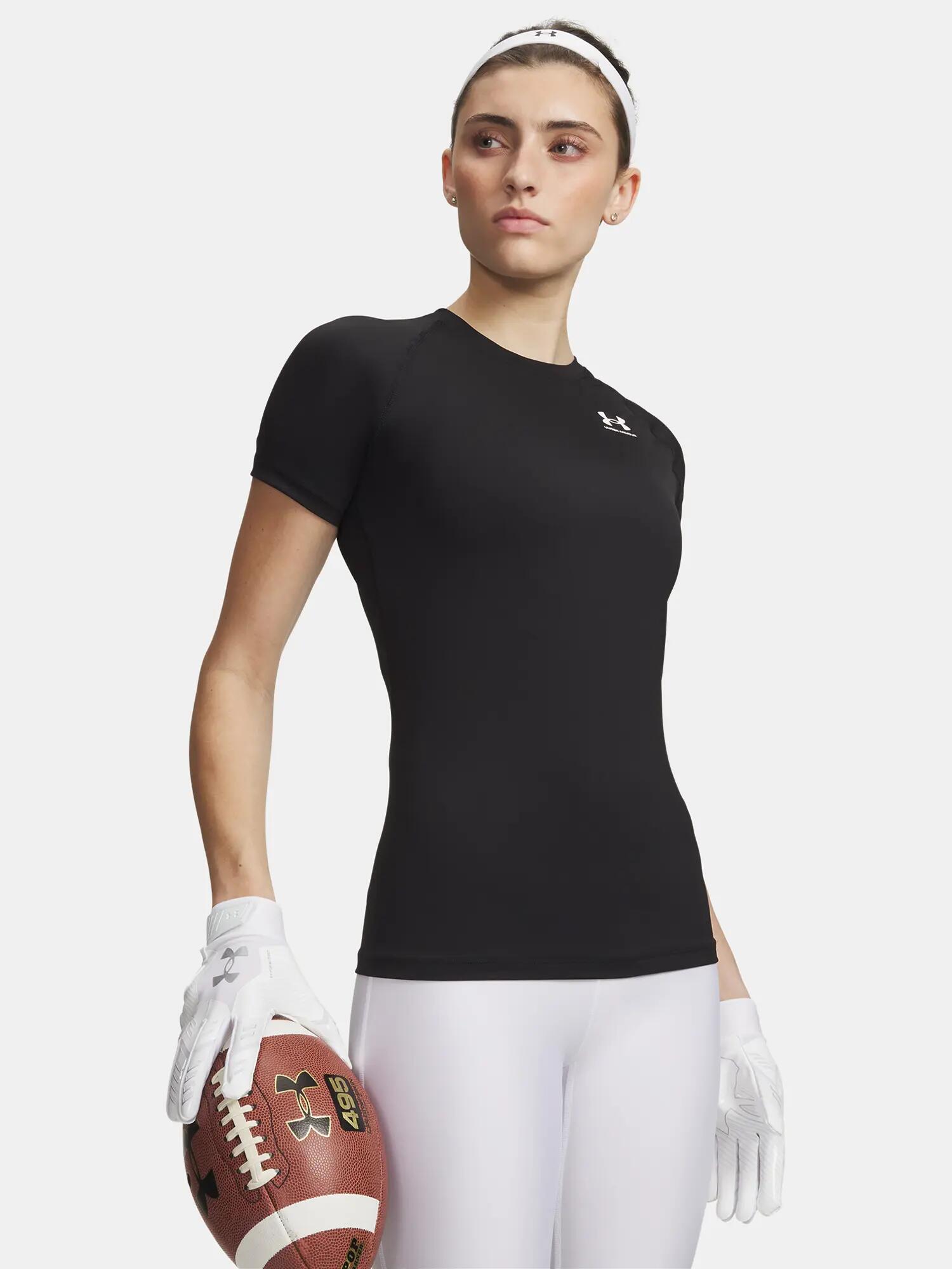 UNDER ARMOUR picture