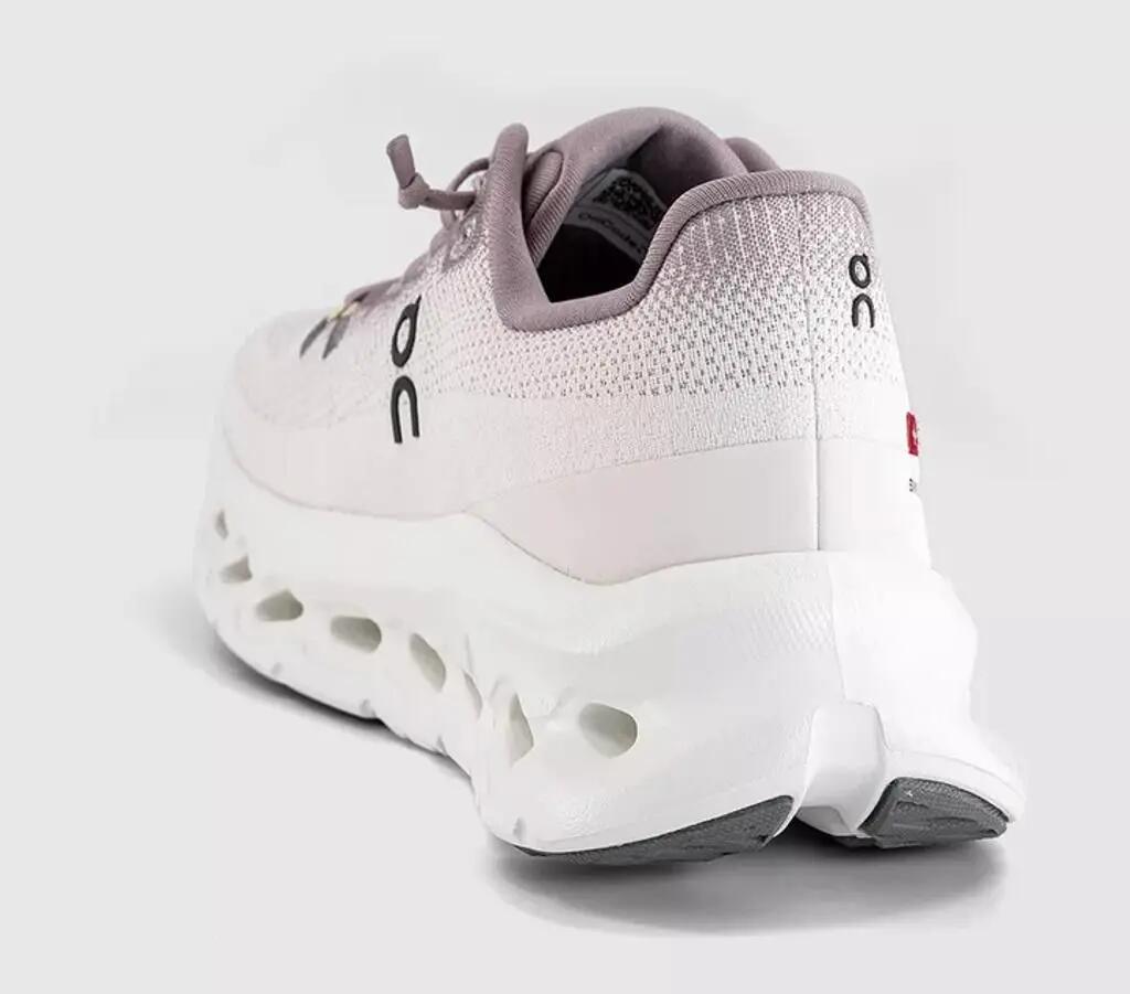 Chaussures - Course et loisirs - Unisexe - Légères, amorties - Cloudtilt - taupe 3/5