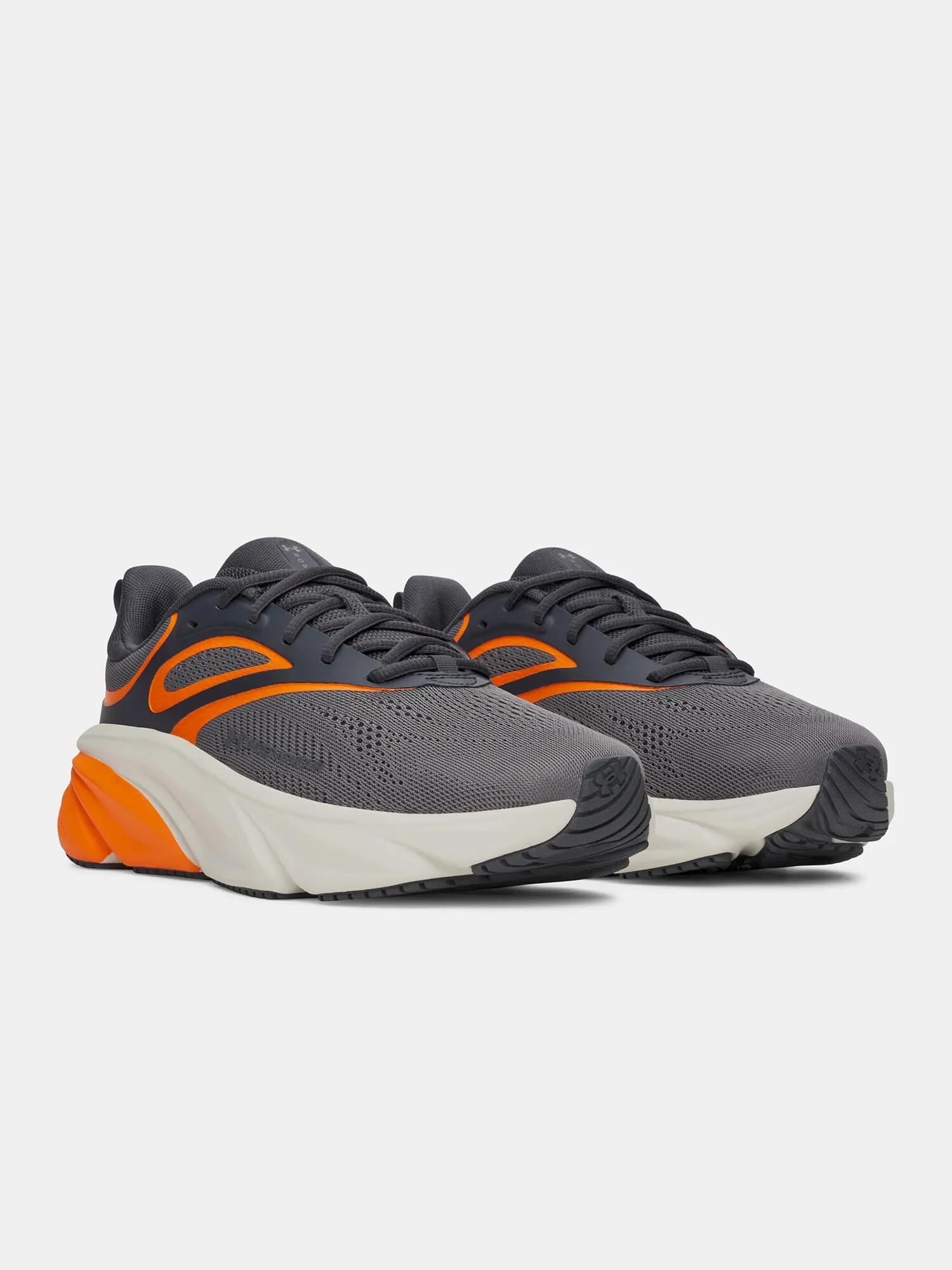 Férfi cipő Under Armour UA Rogue 6 3/5