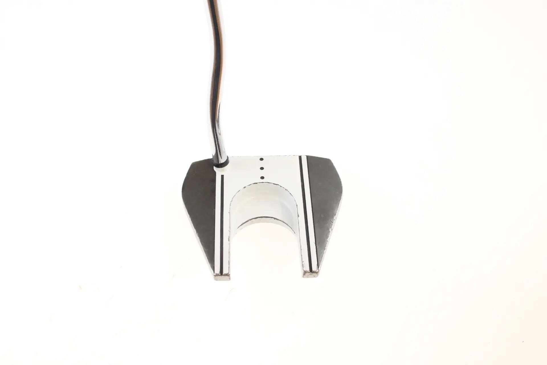 Seconde vie - Odyssey Tank #7 Versa RH Putter - Good 3/5