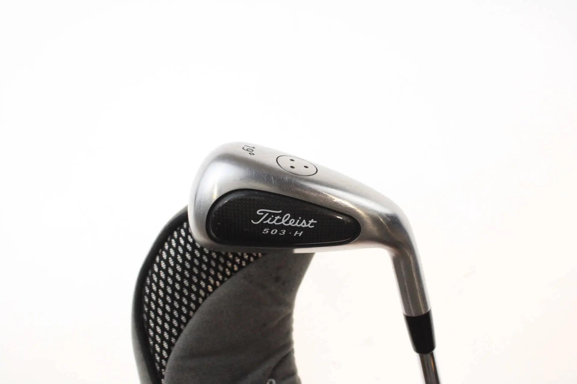 TITLEIST picture