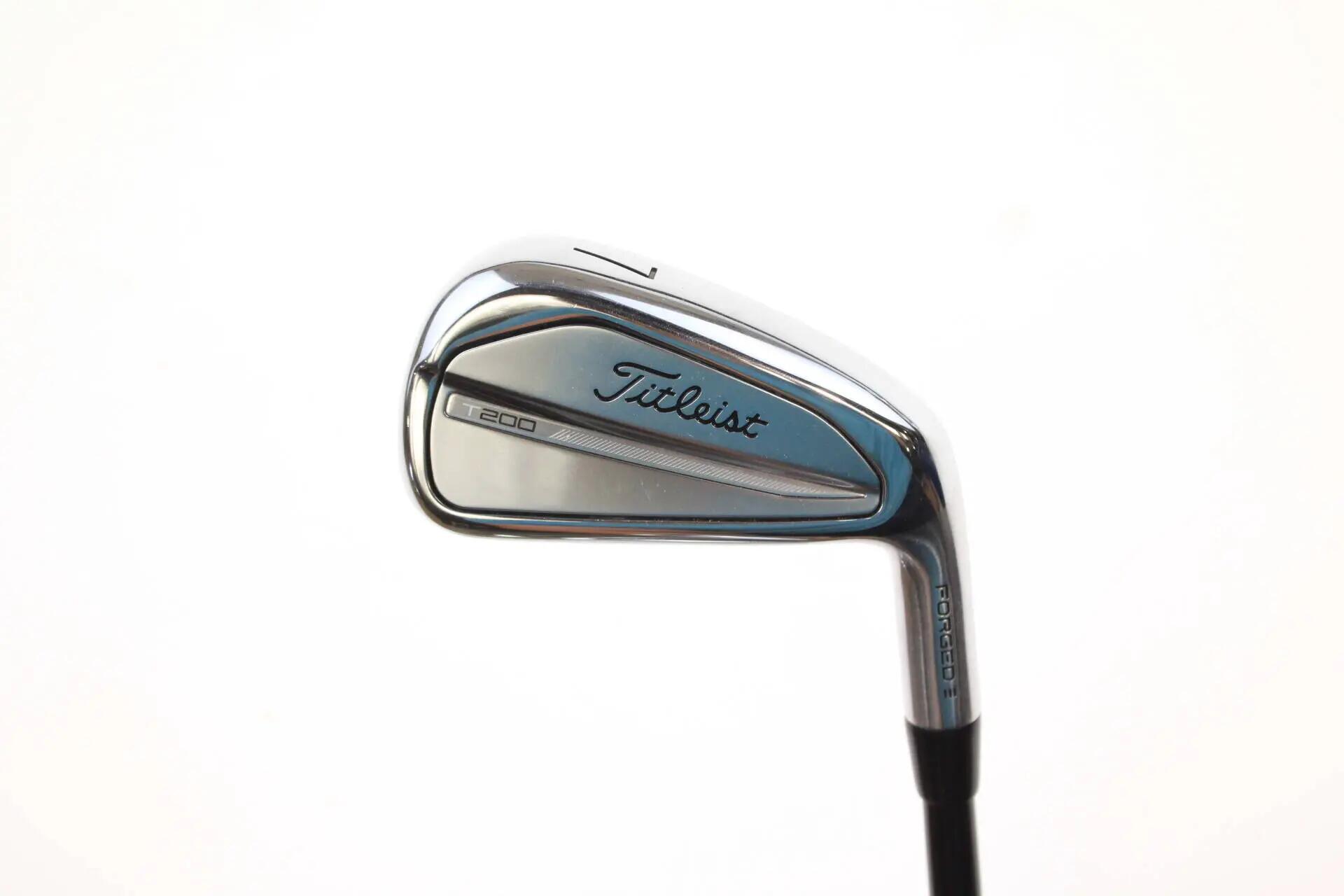 TITLEIST picture