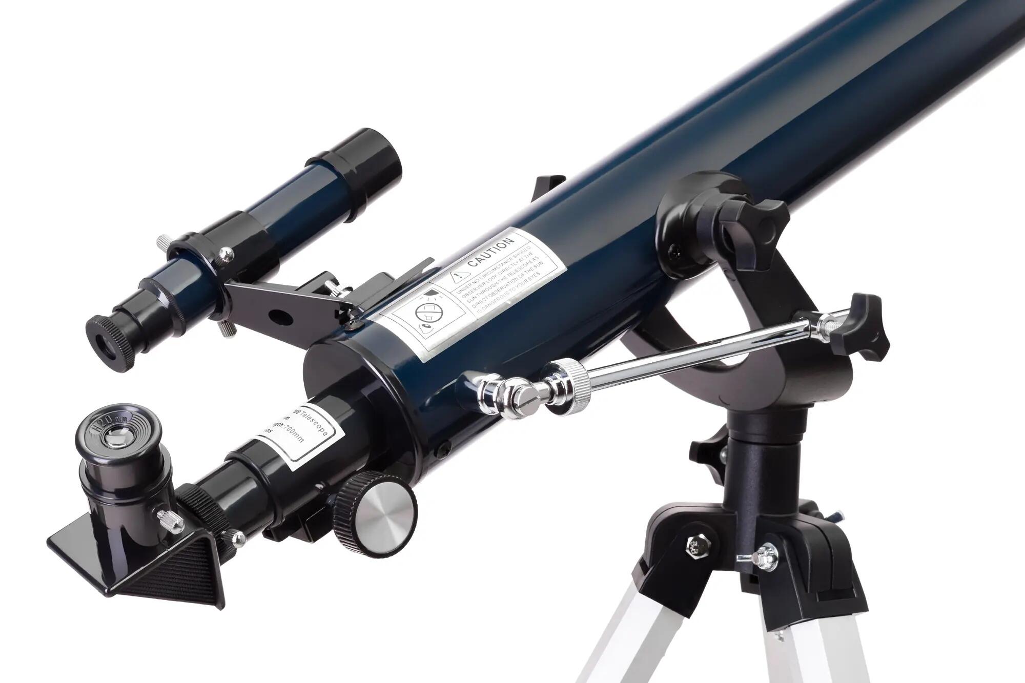 Telescopio Levenhuk Discovery Sky T60 con libro in inglese 9/14