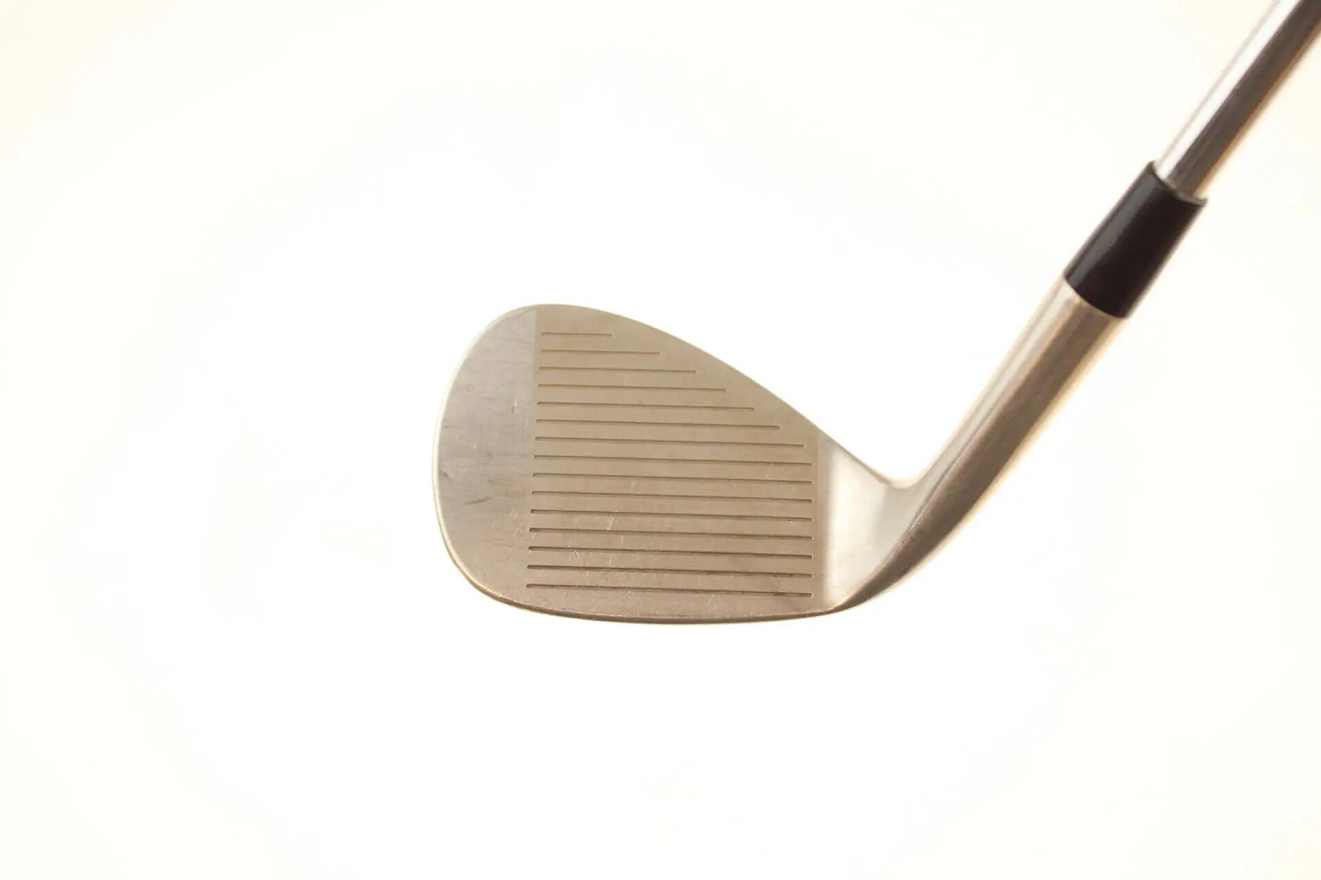 Seconde vie - Cobra King Pur Versatile Grind RH 56-deg Wedge - Good 3/6