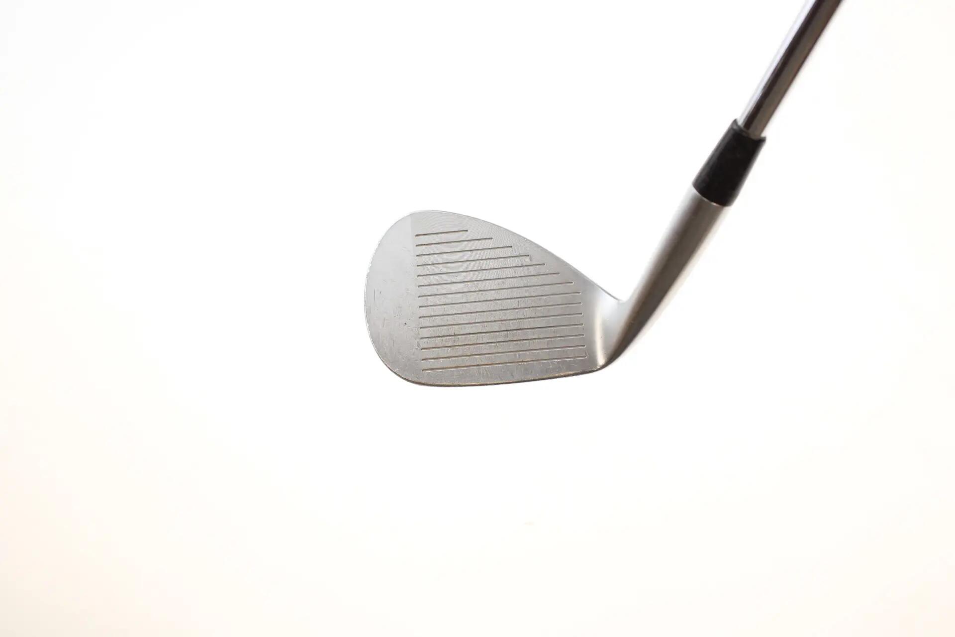 Seconde vie - Mizuno MP R-12 White Satin RH 52-deg Wedge - Sufficient 3/5