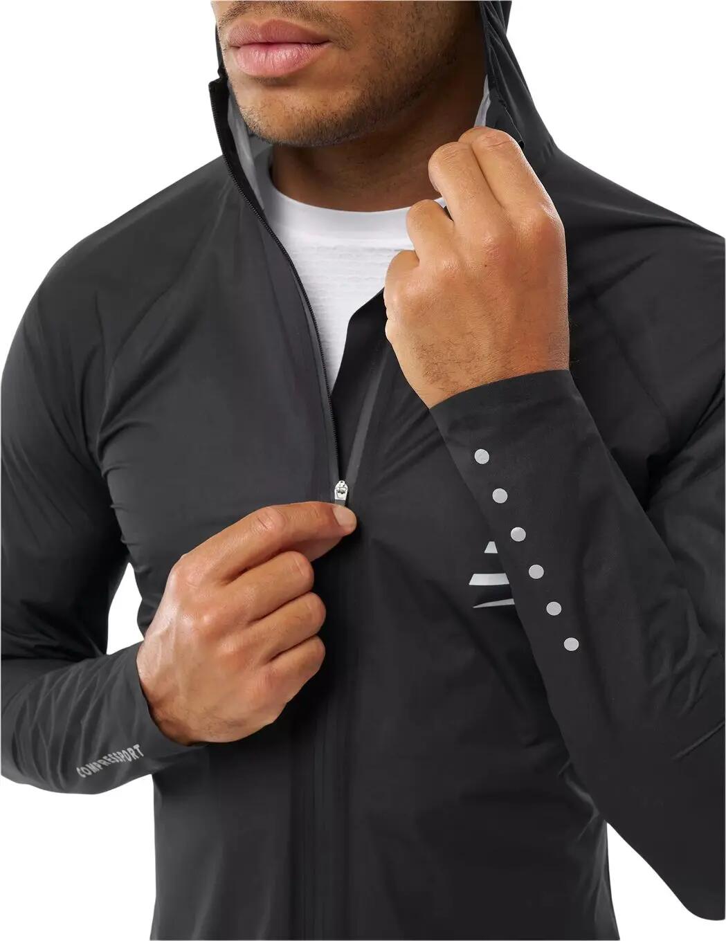 Chaqueta impermeable Compressport Hurricane negra para hombre 5/7