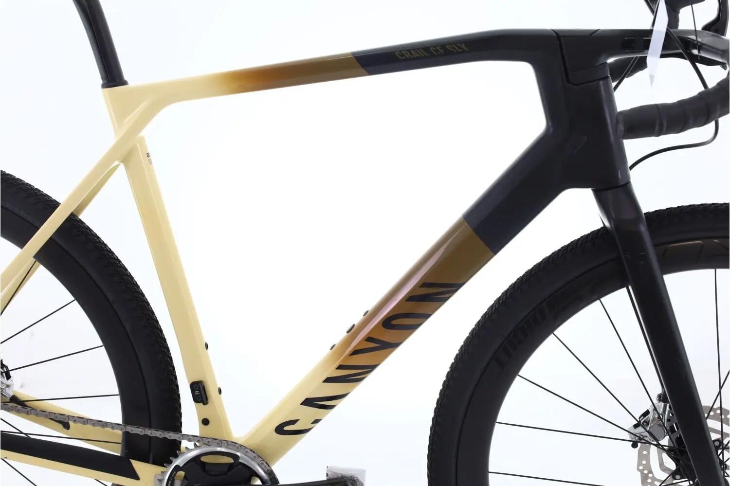 Bici gravel ricondizionata ·  Grail CF SLX 9 AXS 12V · Ottimo stato 2/8