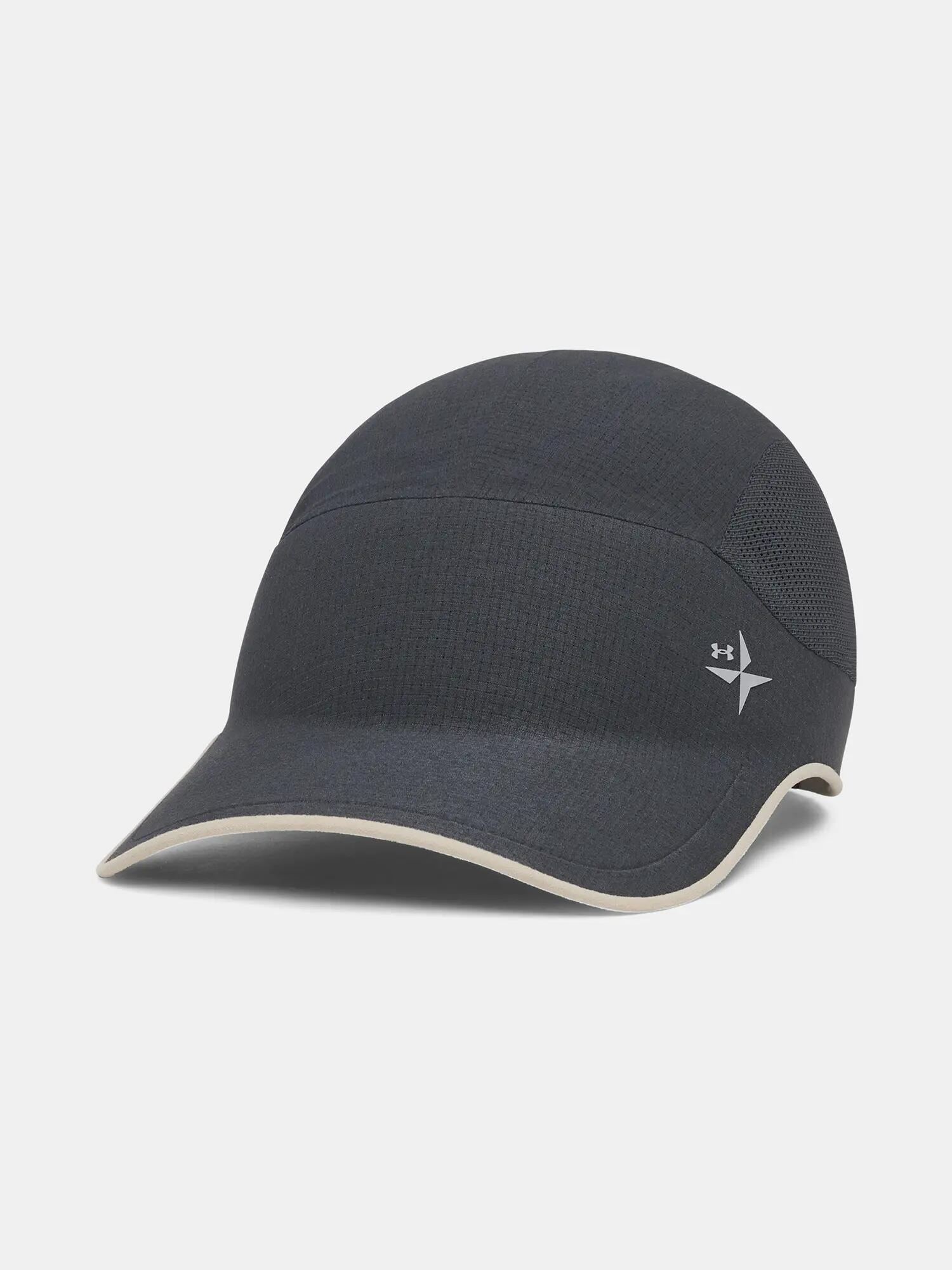 UNDER ARMOUR picture