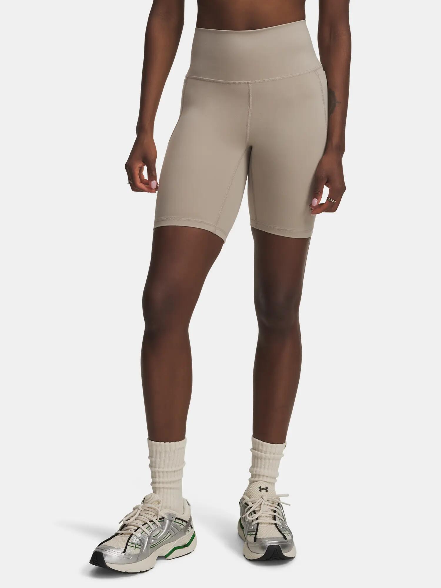 UNDER ARMOUR picture
