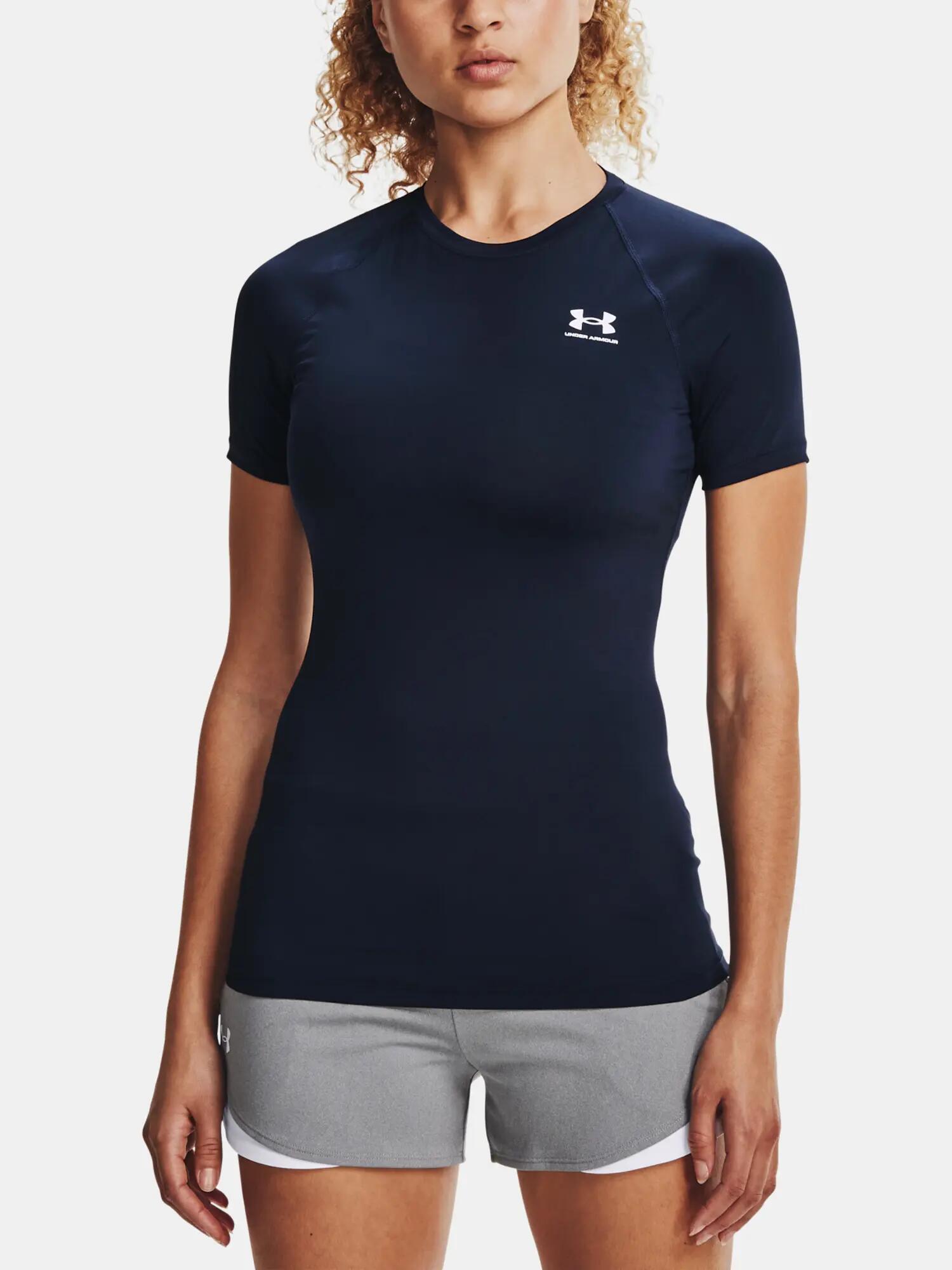 UNDER ARMOUR picture