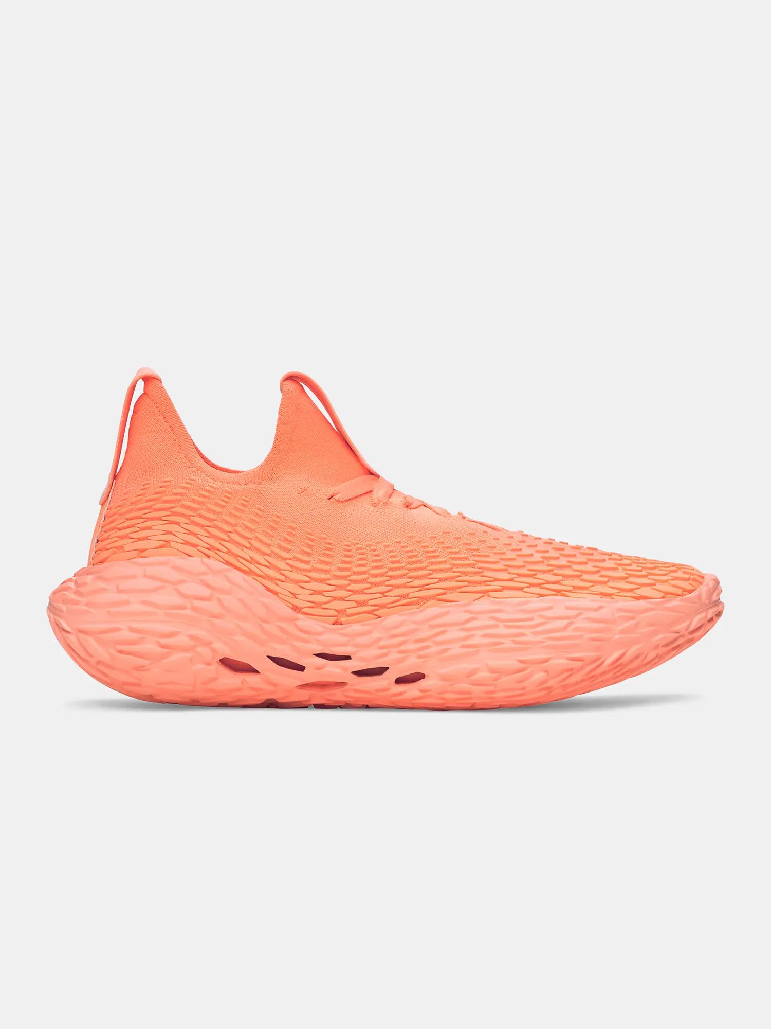 UNDER ARMOUR picture