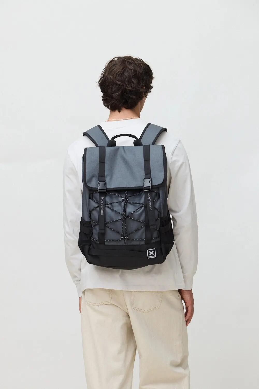 Mochila Blue Banana Adventure Negra 2/3