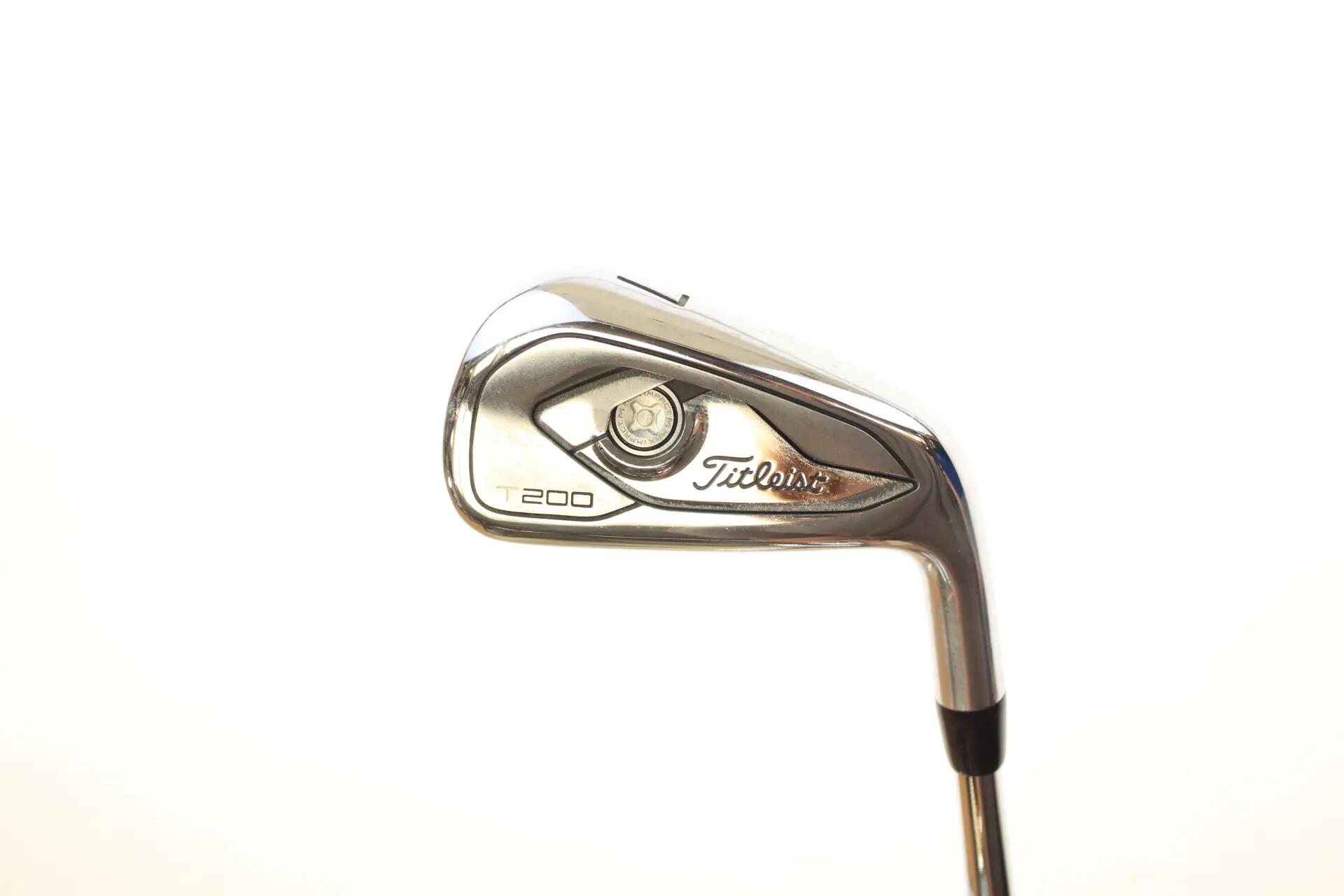 TITLEIST picture