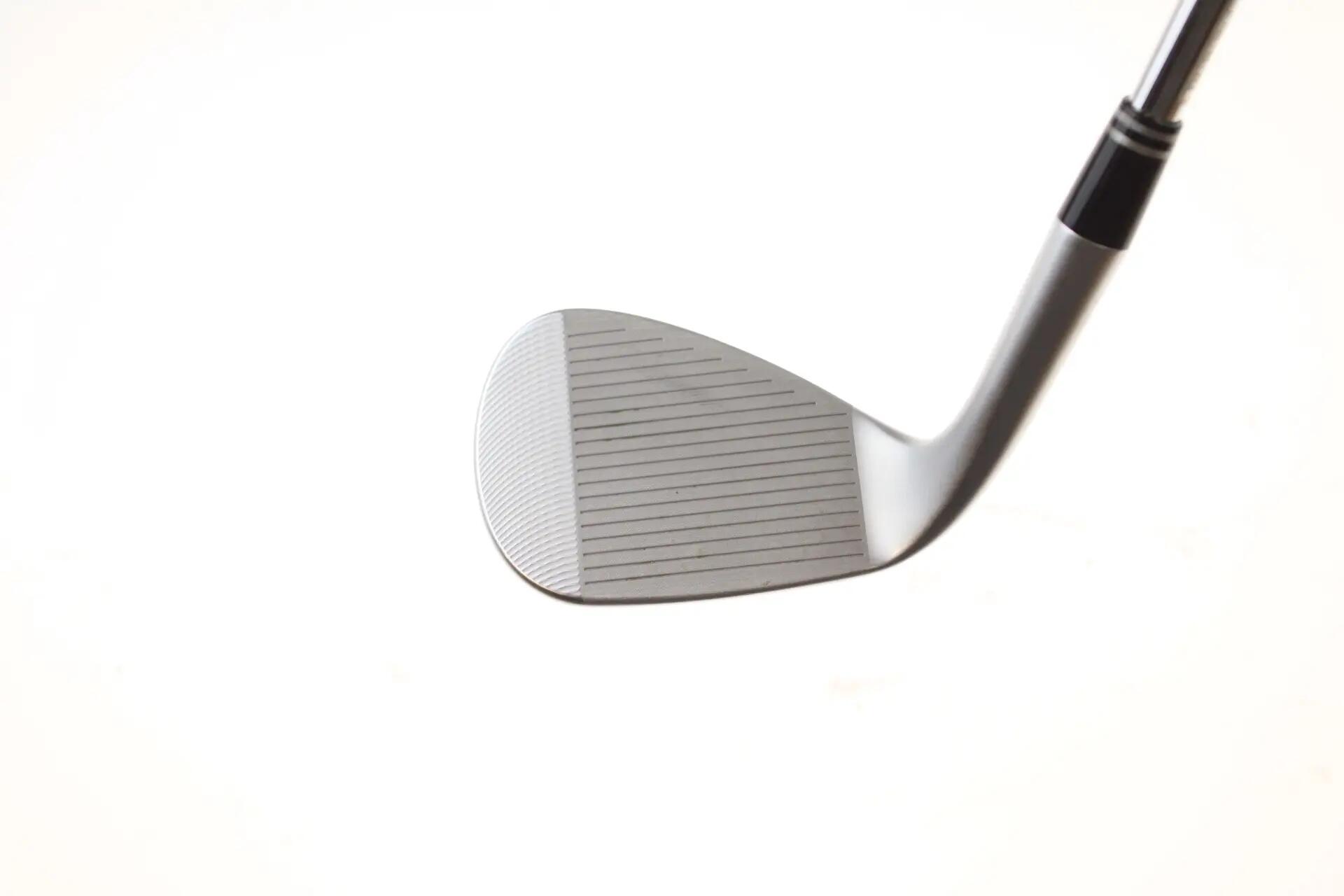 Seconde vie - Cleveland CBZ Tour Satin V Grind RH 52-deg Wedge - Very good 3/5