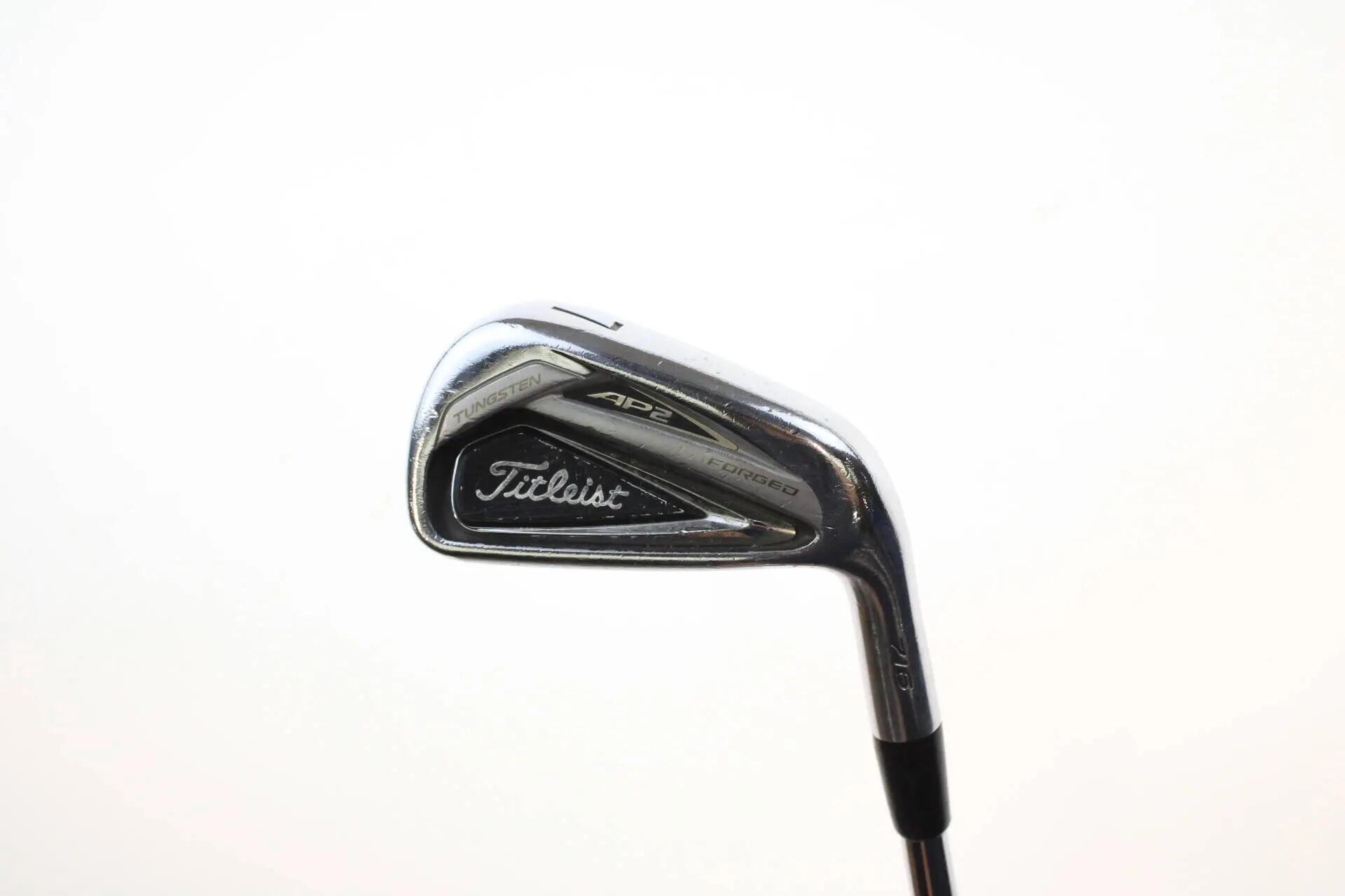 TITLEIST picture
